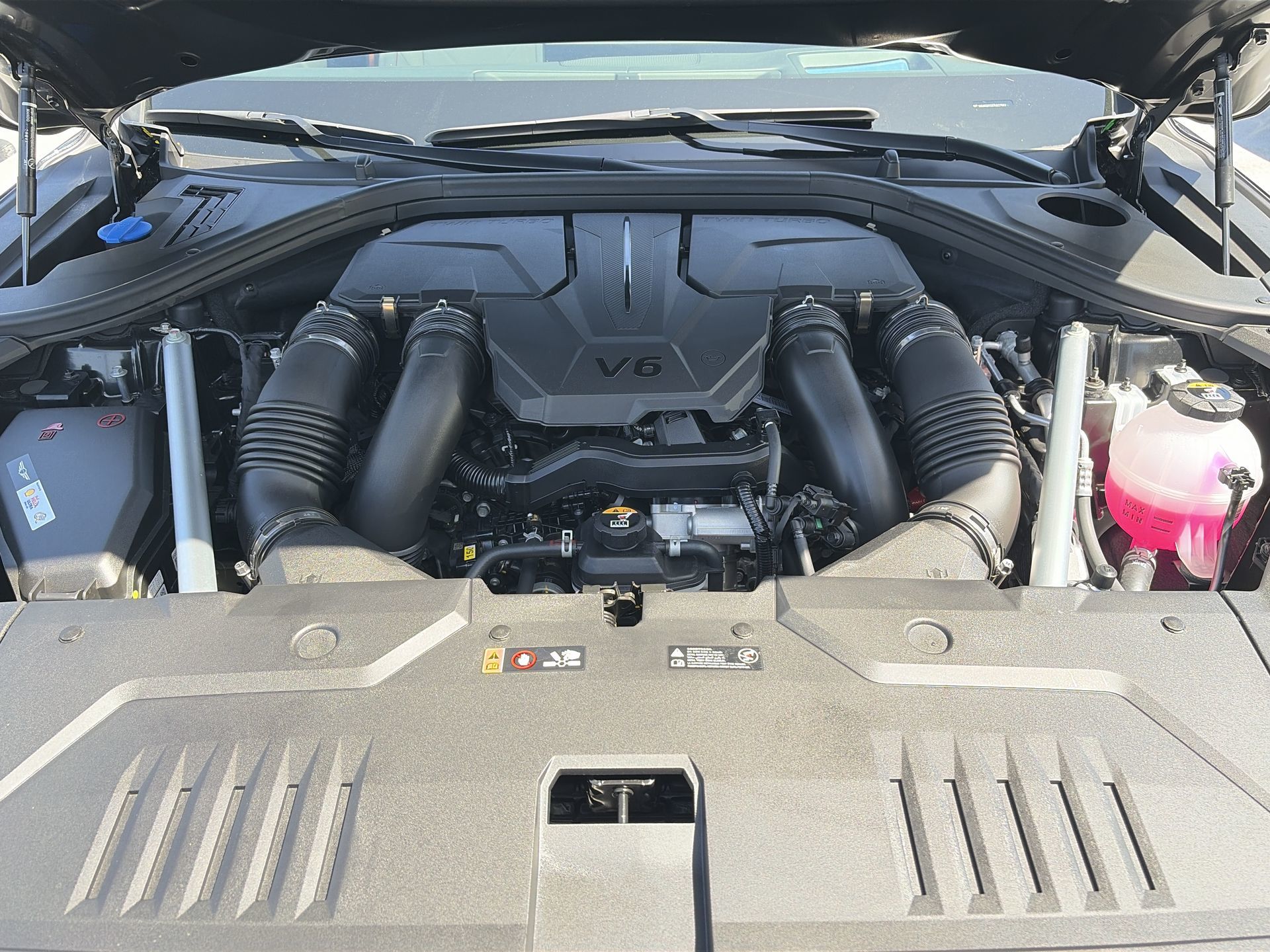 2026 GENESIS GV70