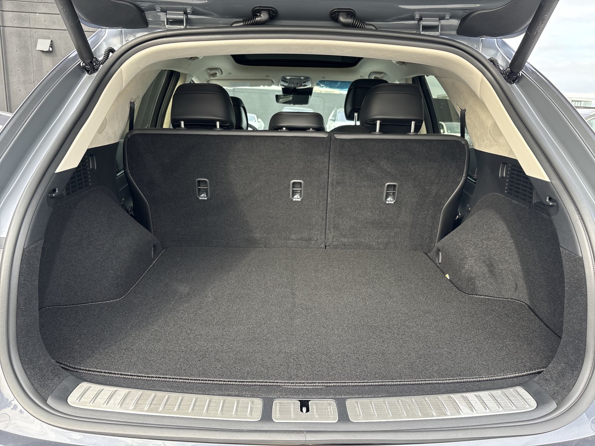 2027 GENESIS GV70 in Vancouver, British Columbia