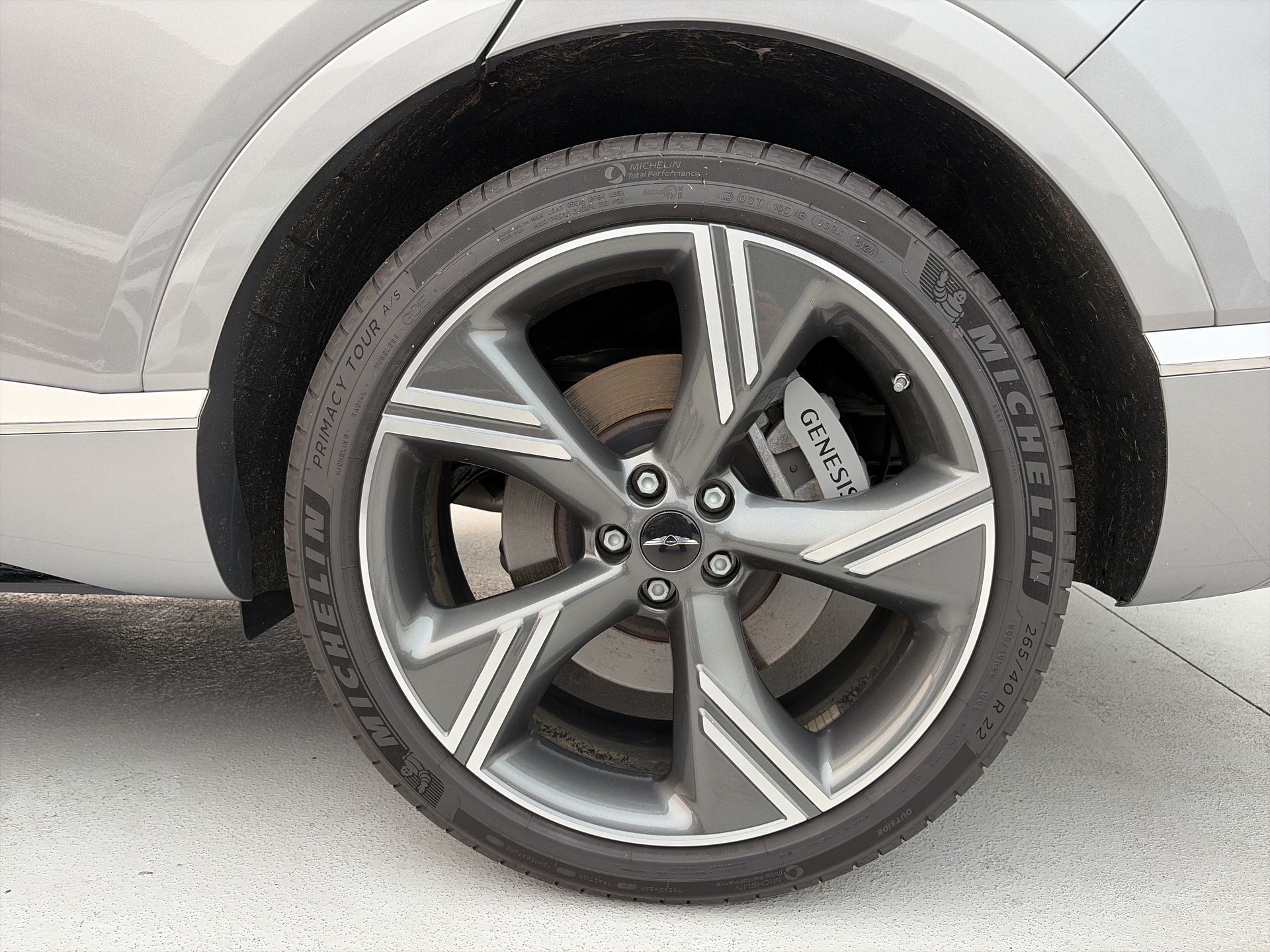 2025 GENESIS GV80