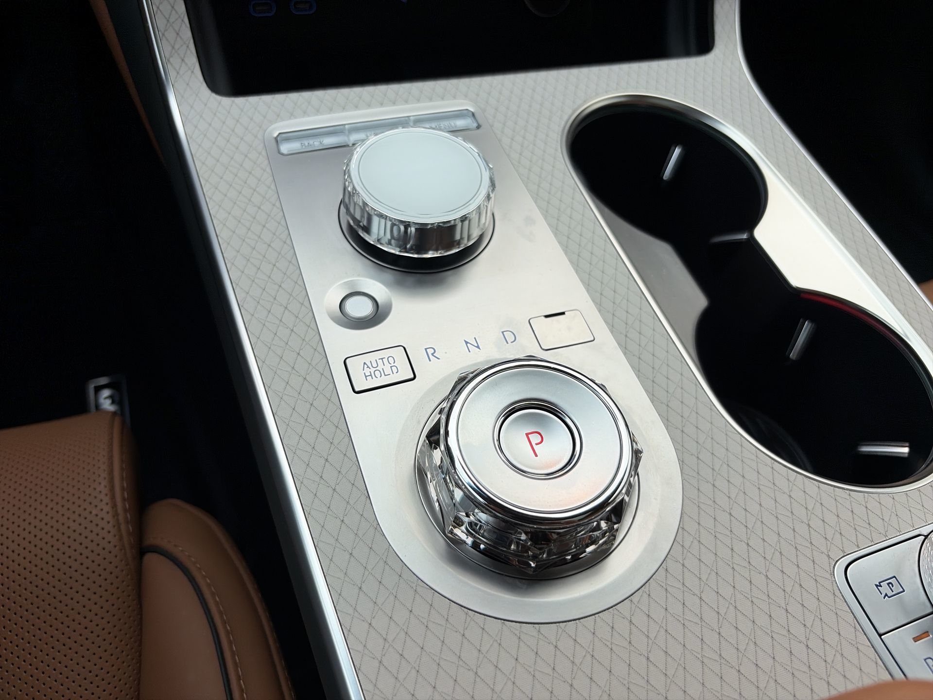 2025 GENESIS GV80