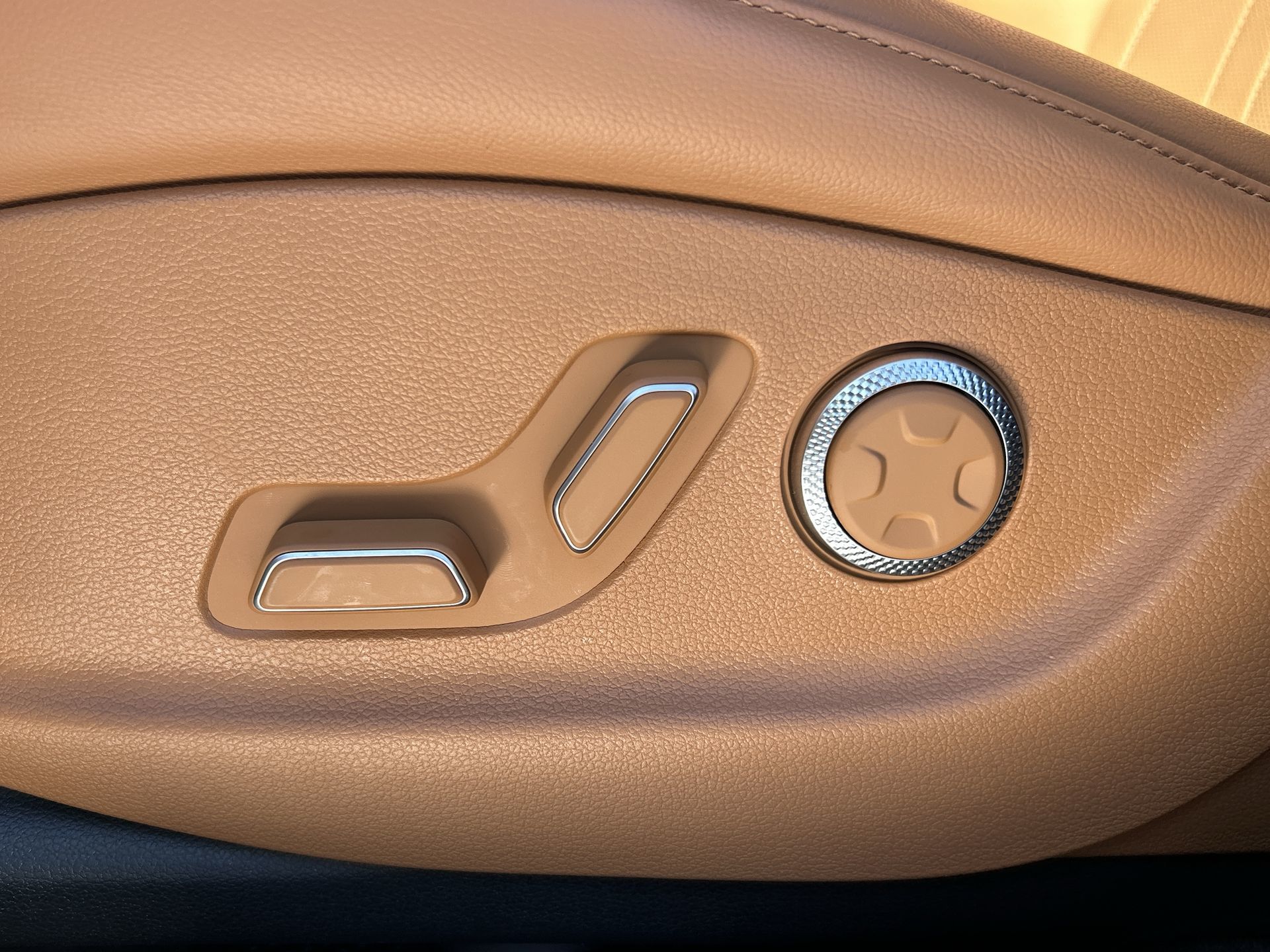 2026 GENESIS GV80 in Vancouver, British Columbia