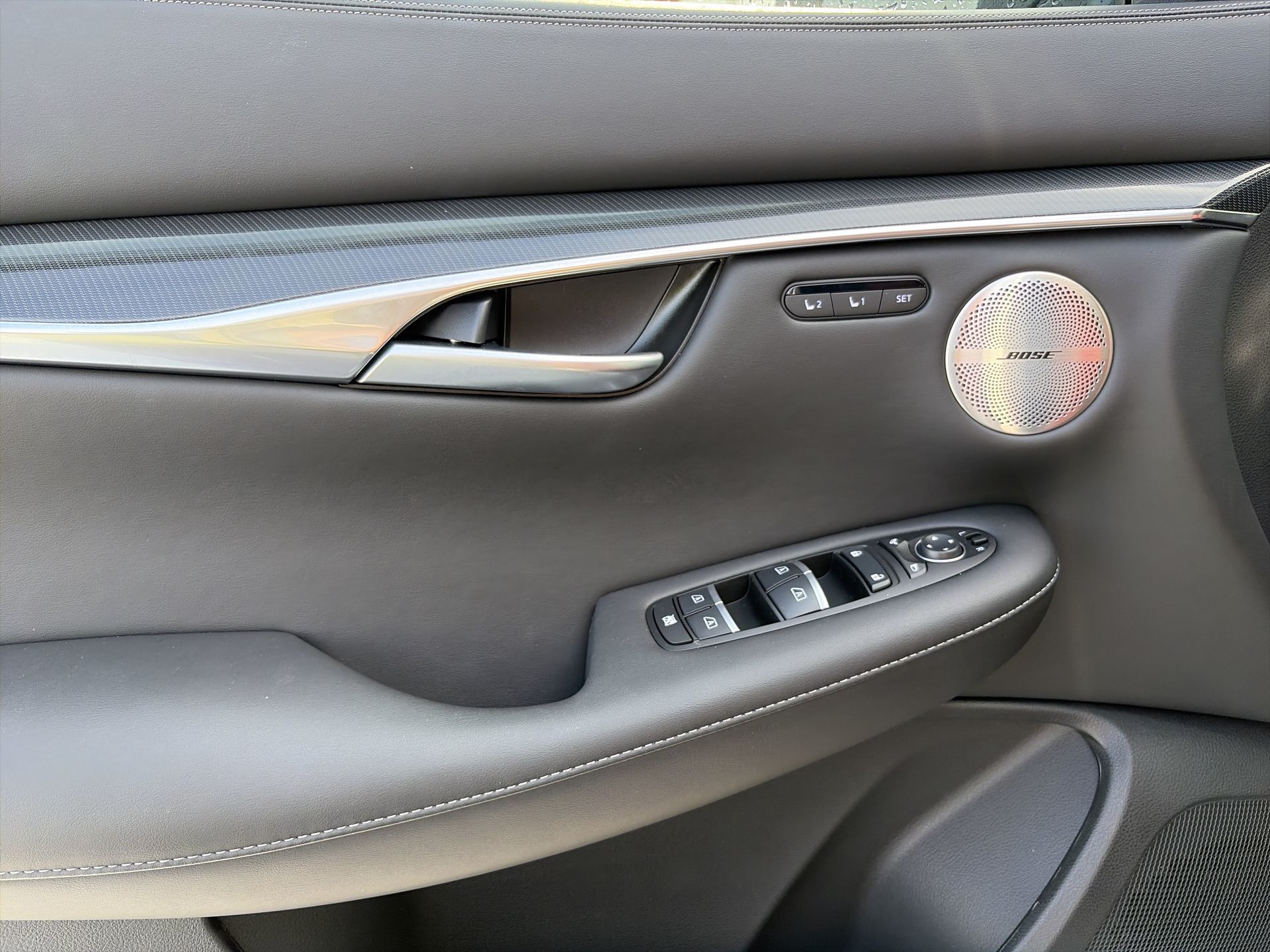 2025  QX50