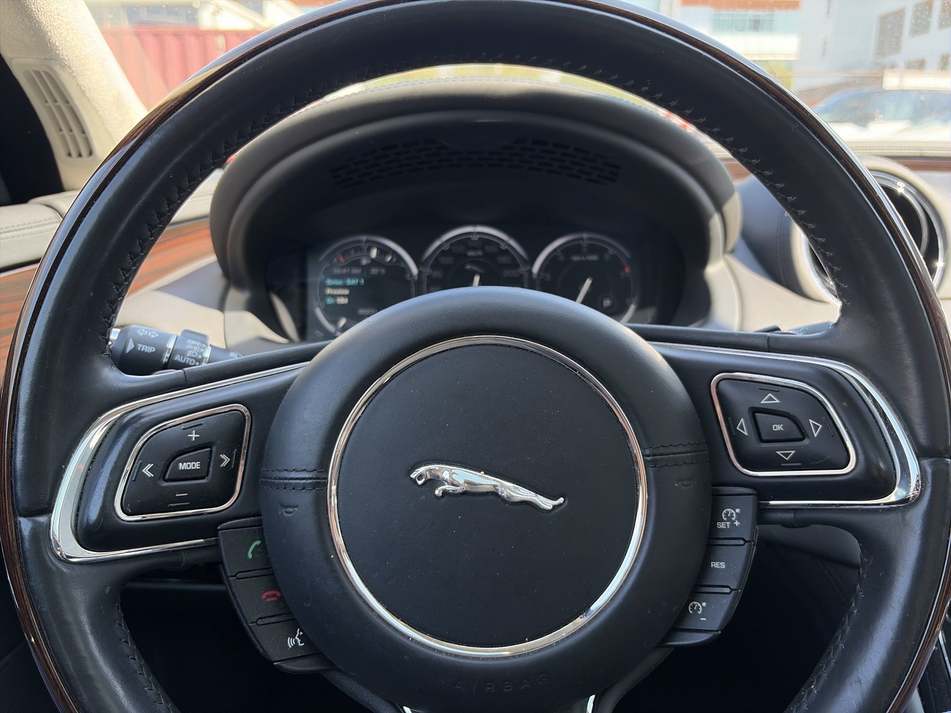 2014 Jaguar XJ
