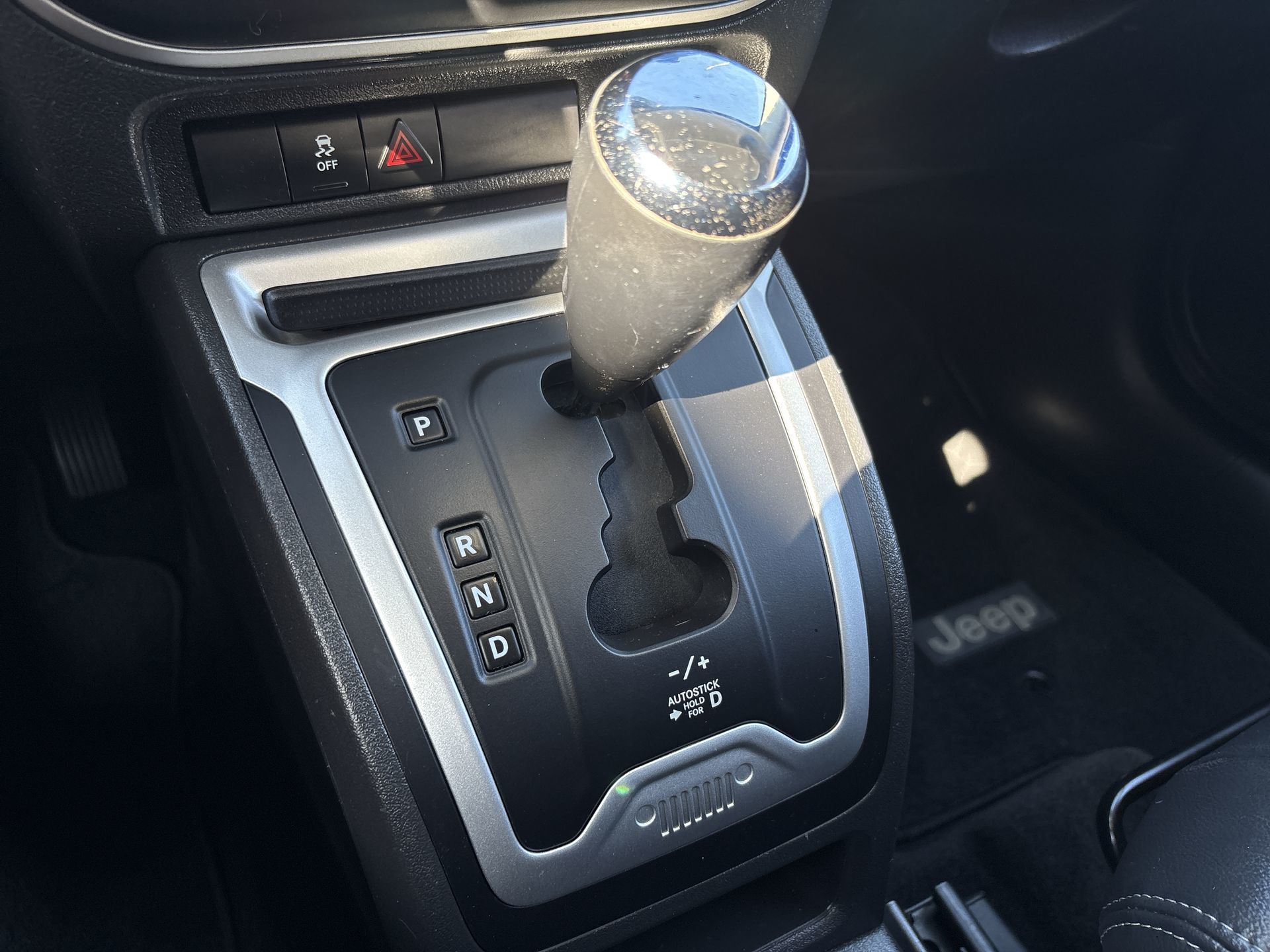 2014  Compass