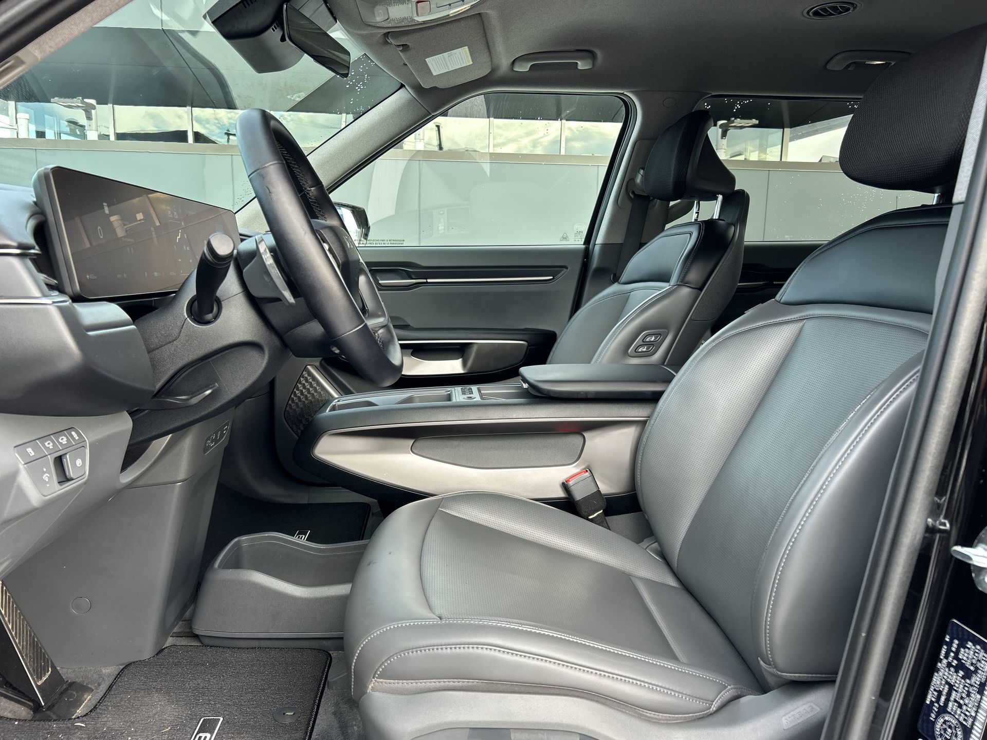 2024 Kia EV9 in Vancouver, British Columbia