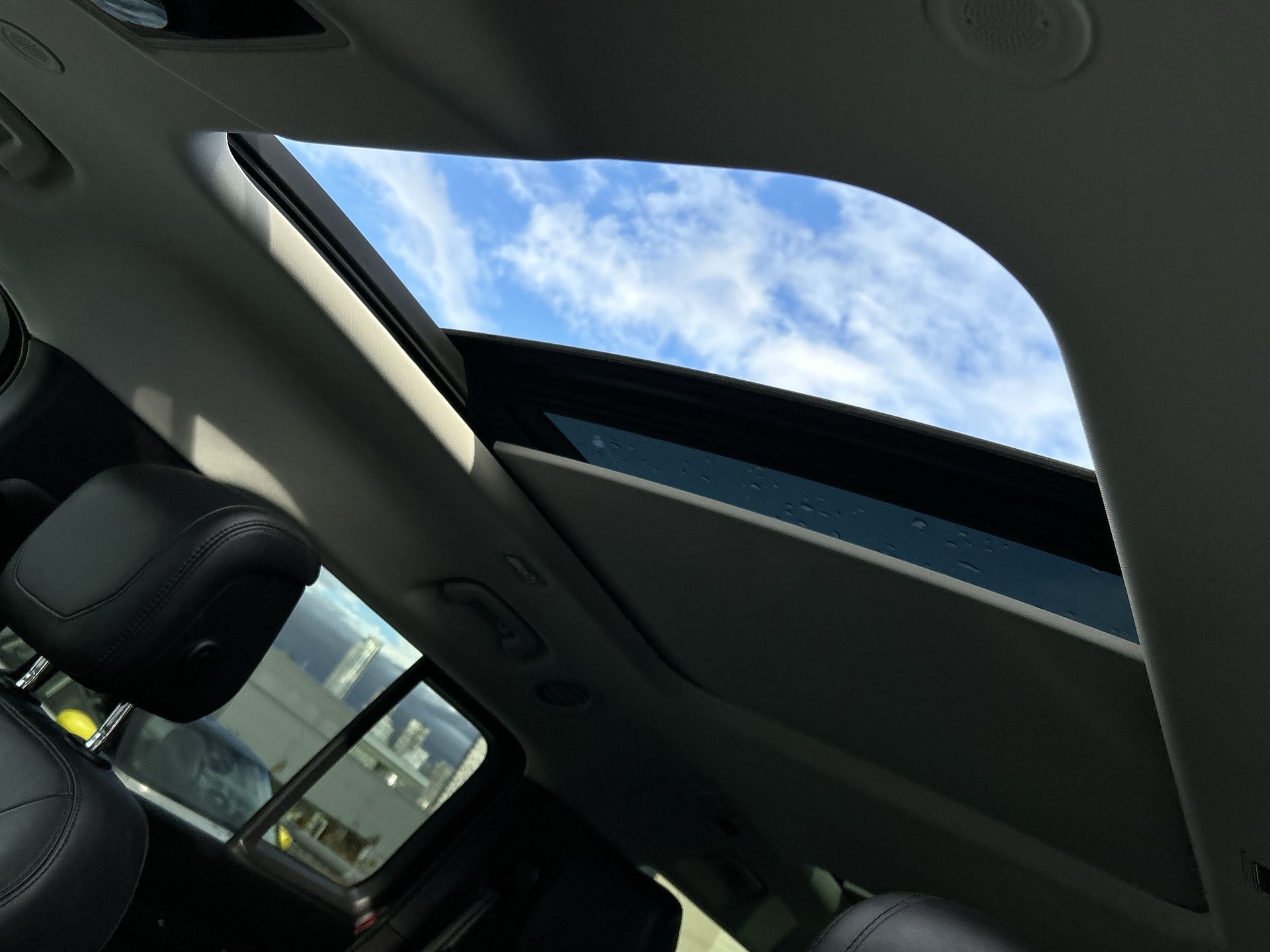 2023 Land Rover Defender in Vancouver, British Columbia