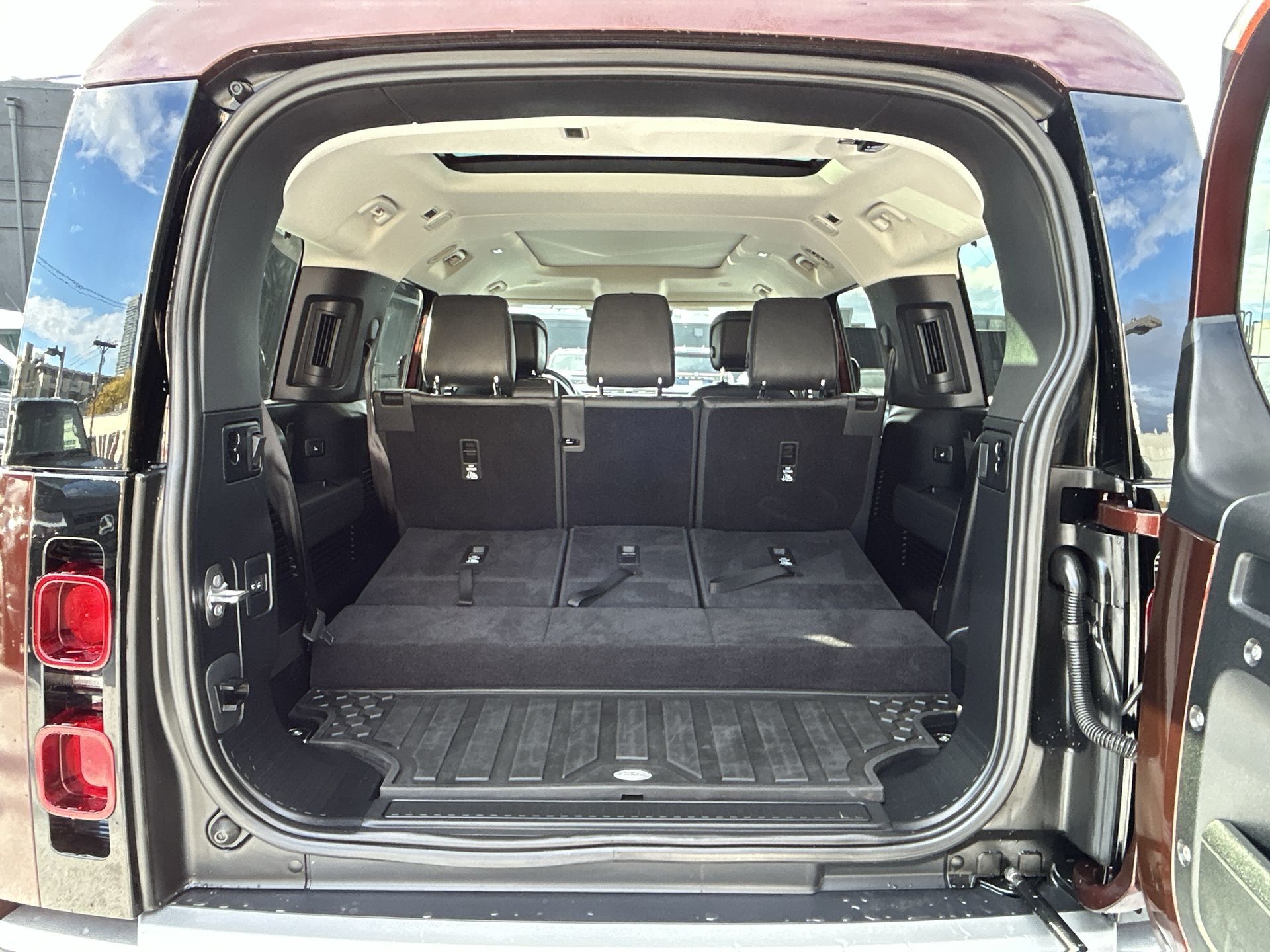 2023 Land Rover Defender in Vancouver, British Columbia