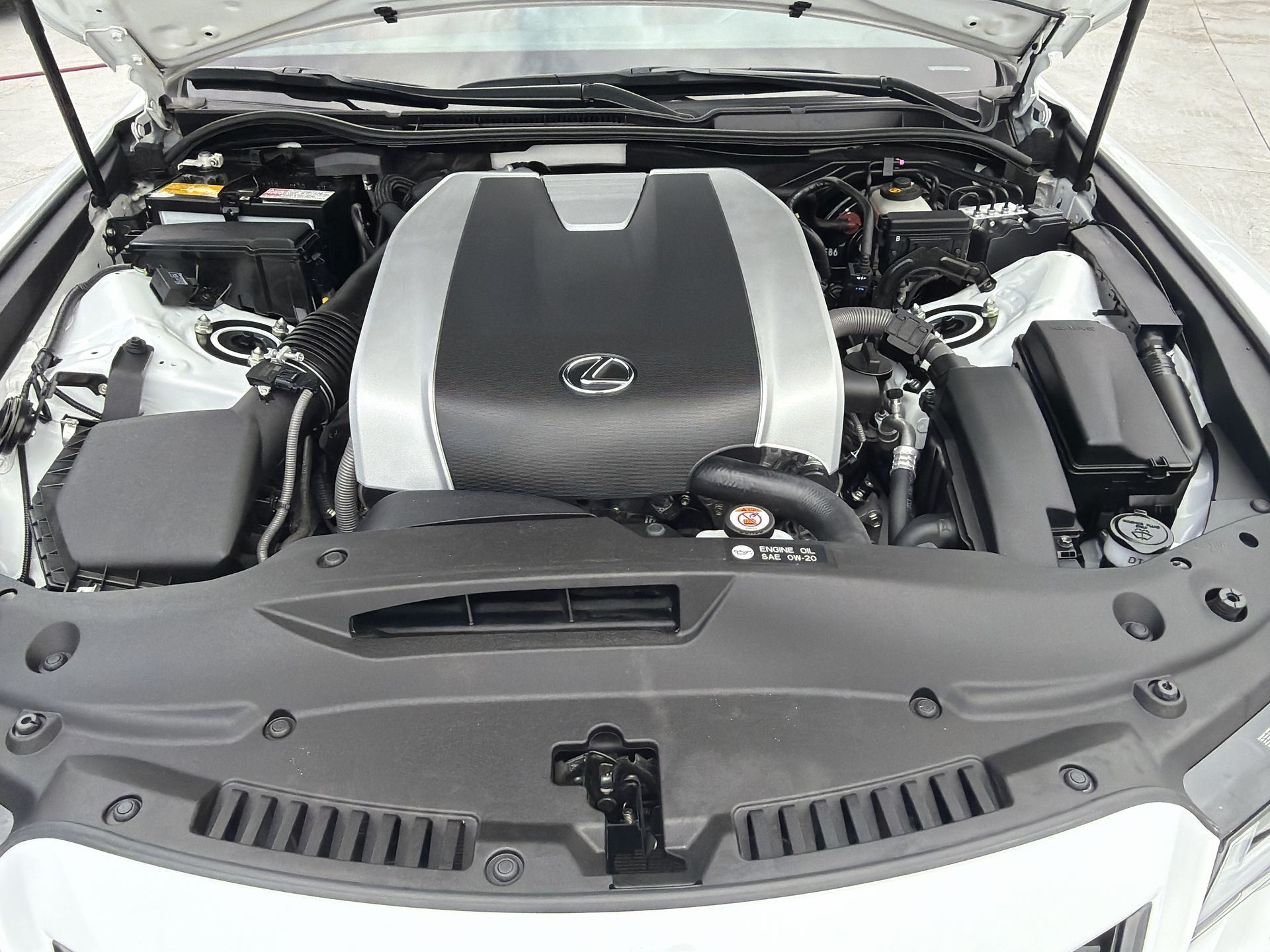 2022 Lexus IS