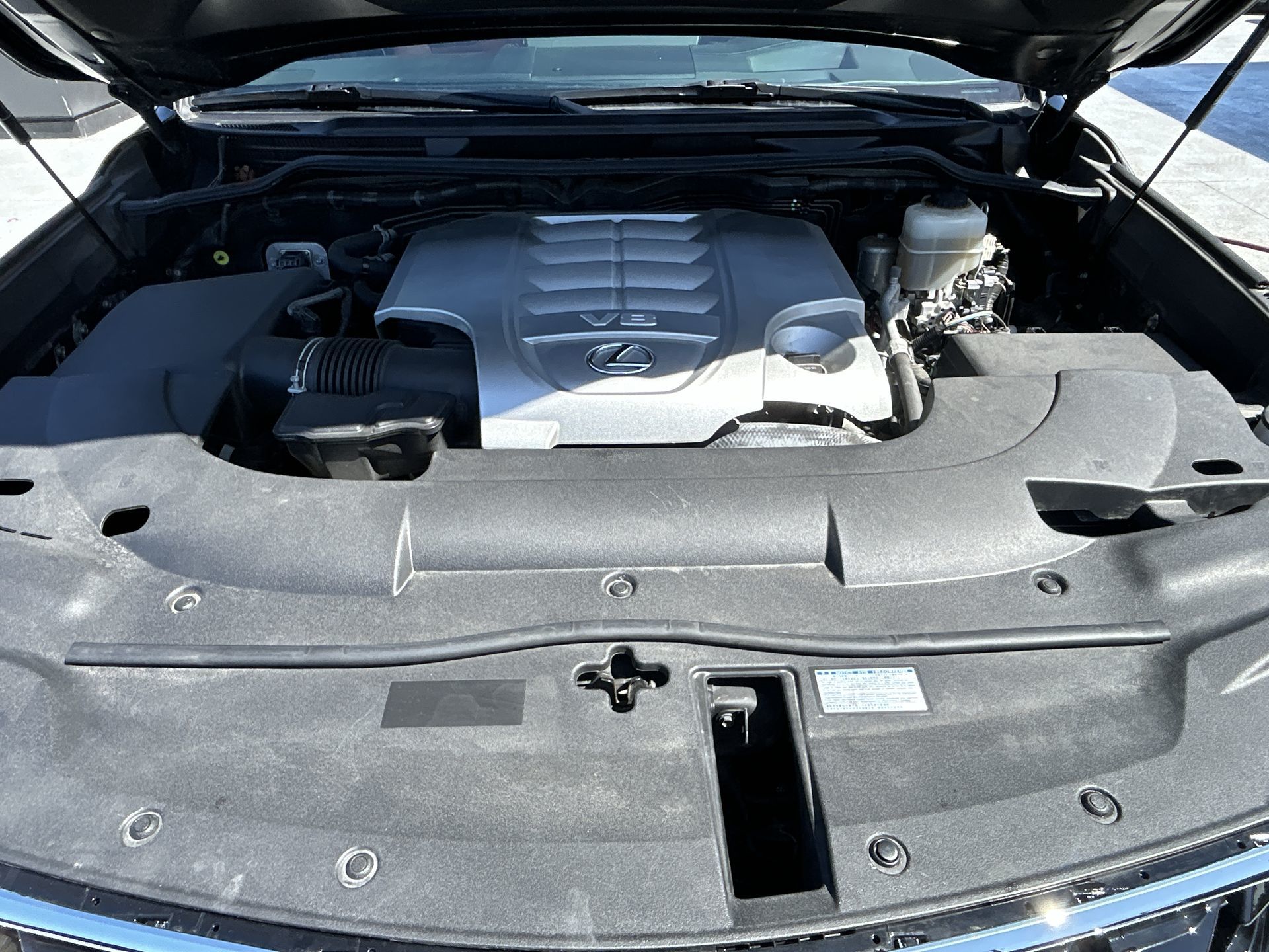 2017 Lexus LX 570
