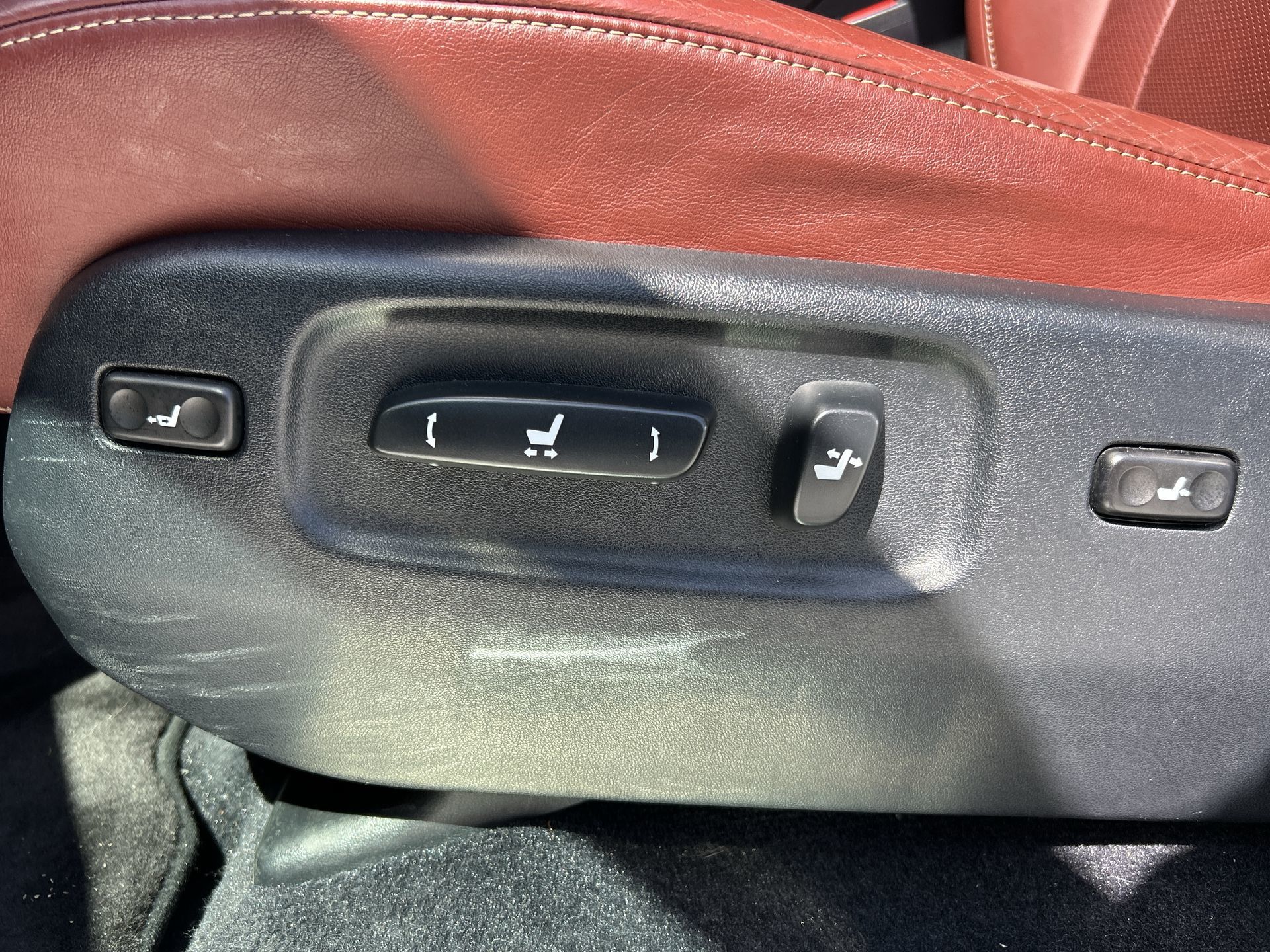 2017 Lexus LX 570