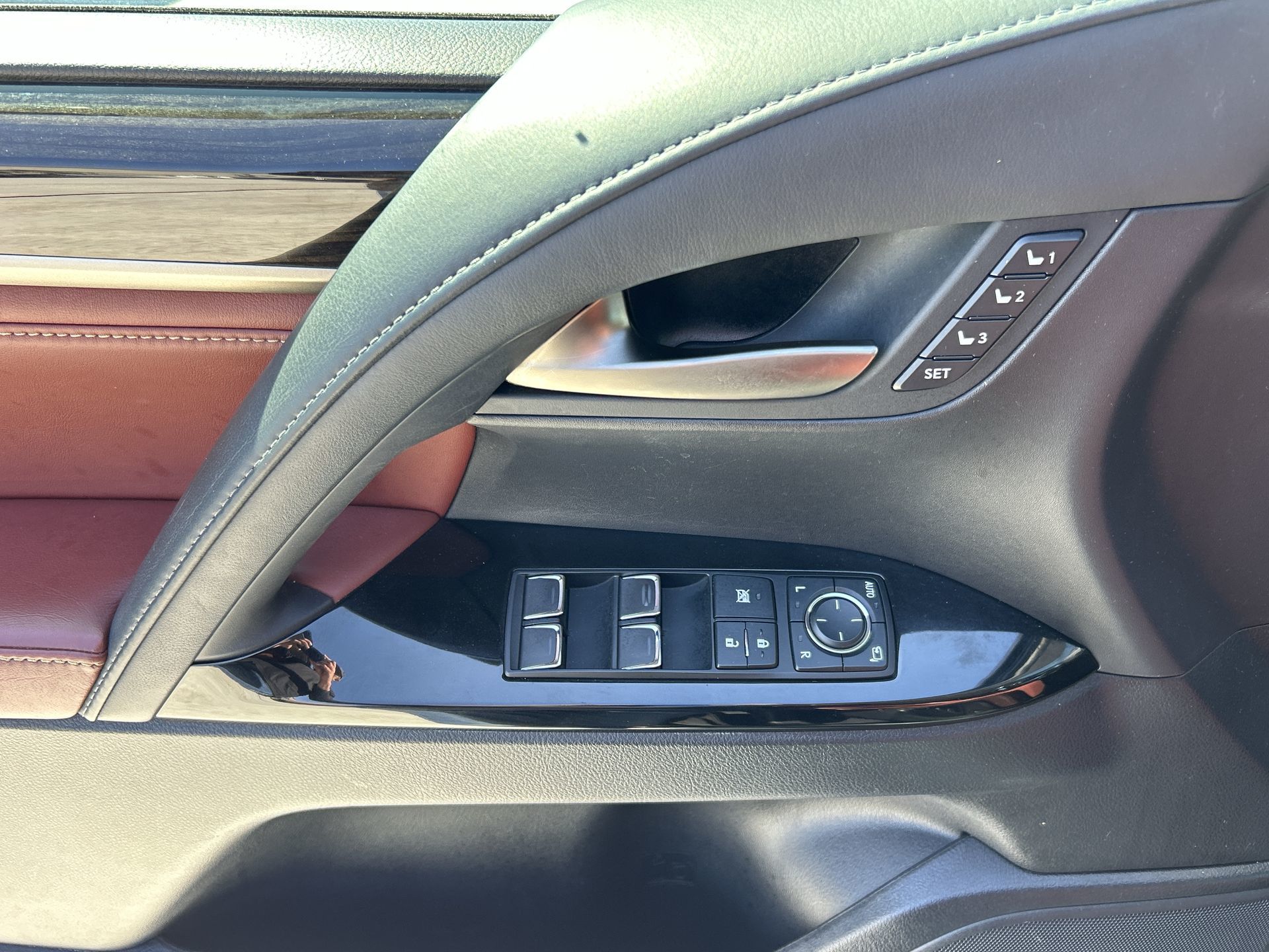 2017 Lexus LX 570
