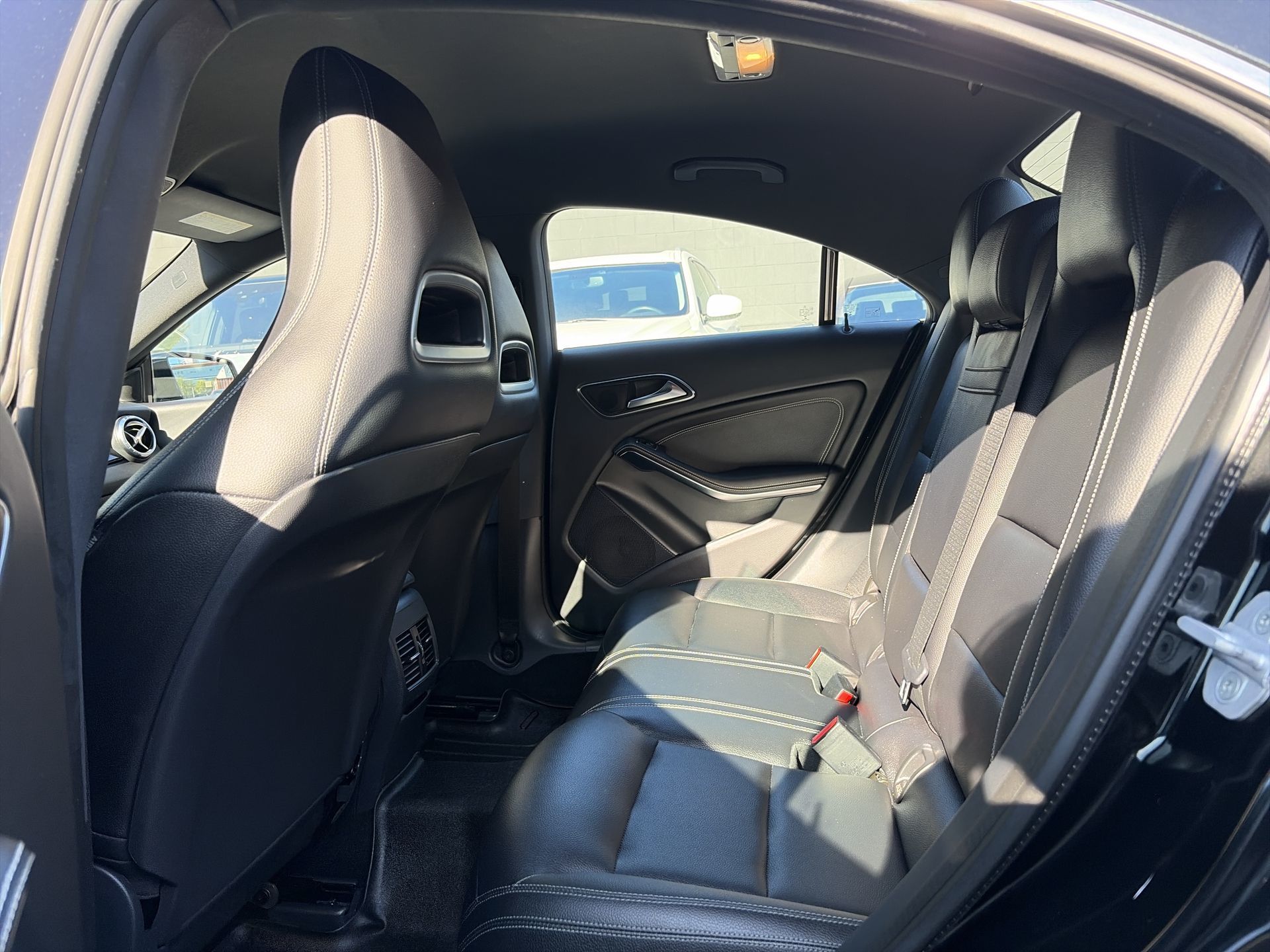 2016 Mercedes-Benz CLA