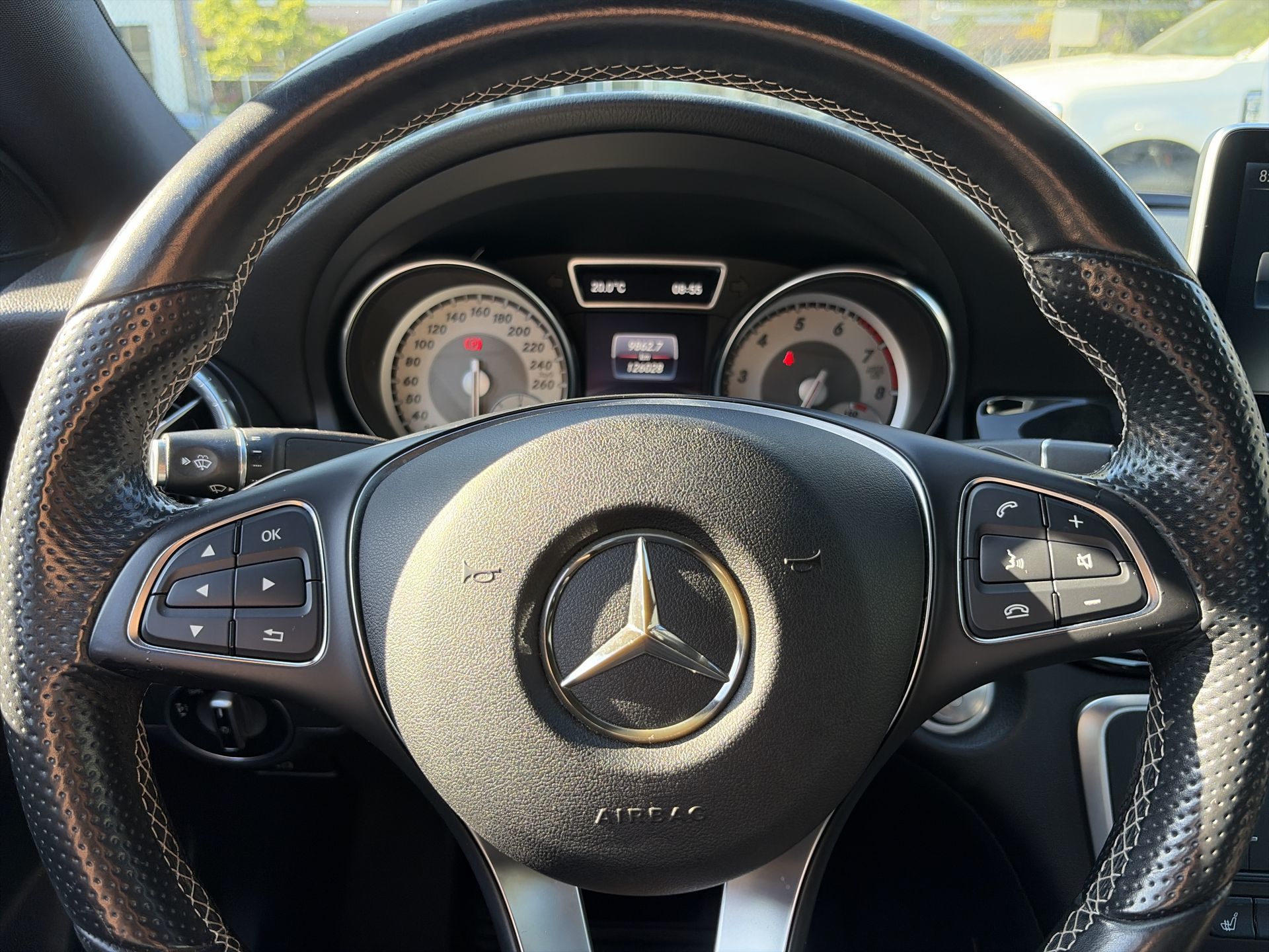 2016 Mercedes-Benz CLA
