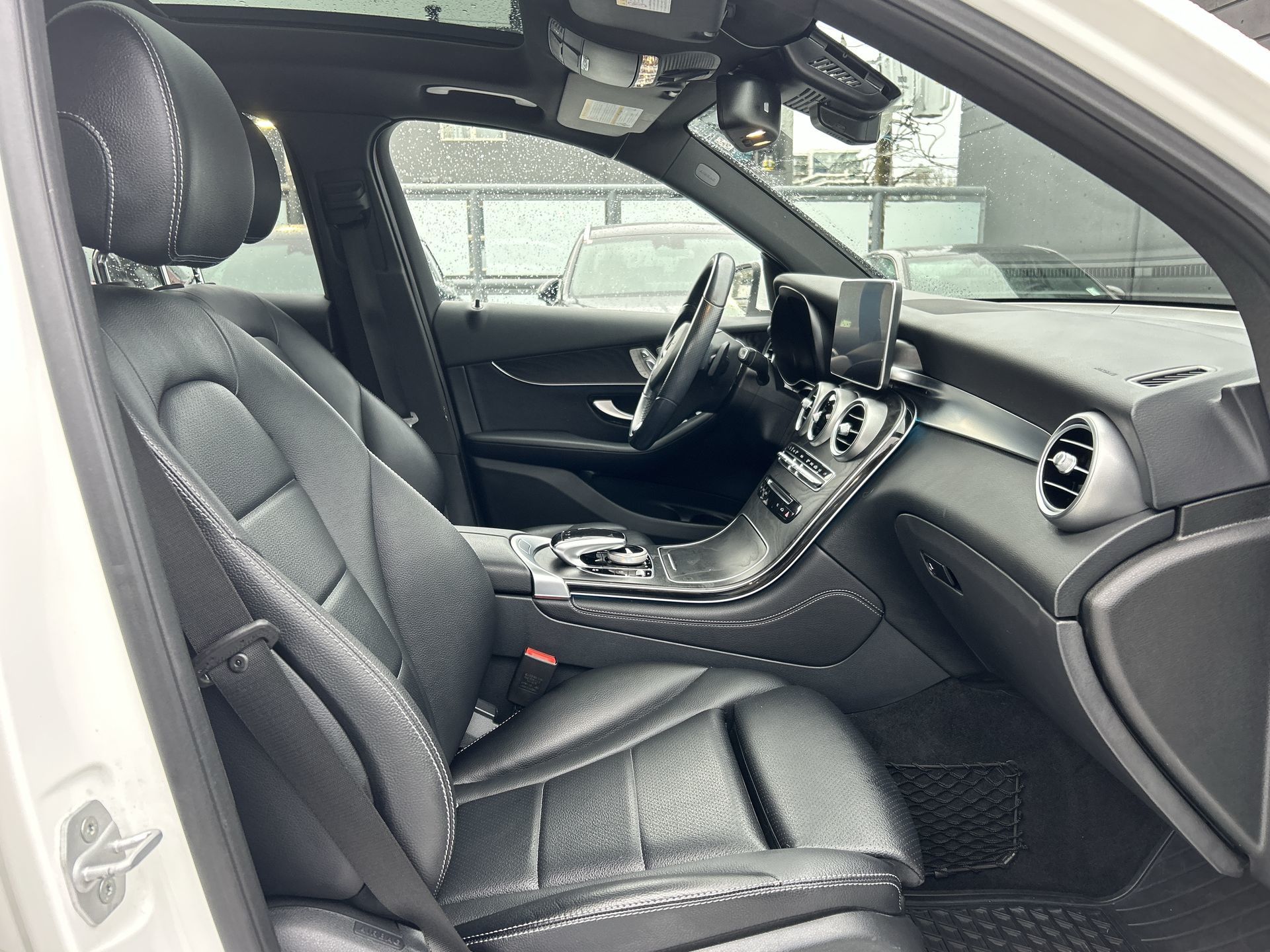 2016 Mercedes-Benz GLC