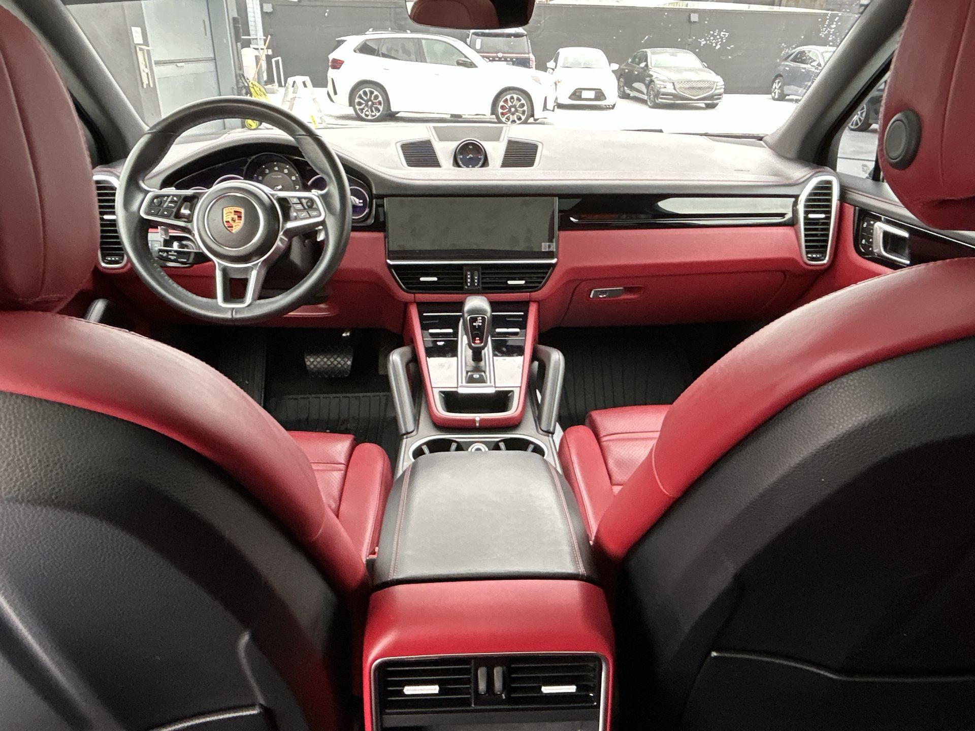 Porsche Cayenne  2022 à Vancouver, Colombie-Britannique