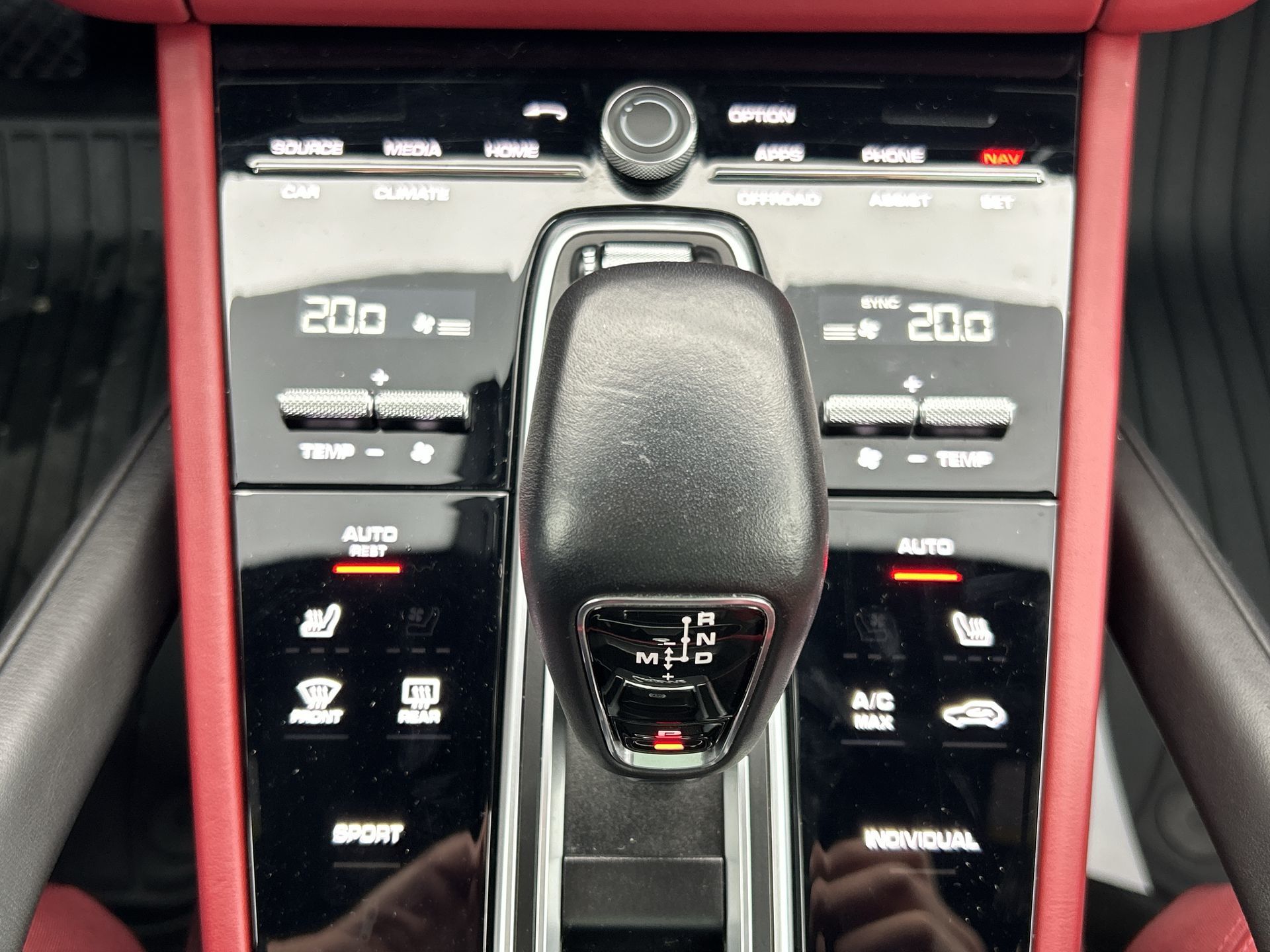 Porsche Cayenne  2022 à Vancouver, Colombie-Britannique