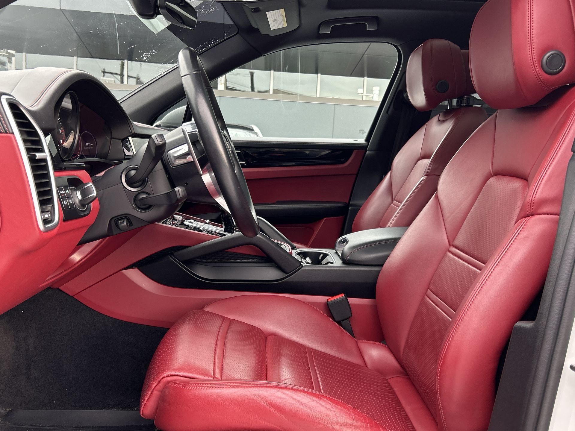 Porsche Cayenne  2022 à Vancouver, Colombie-Britannique