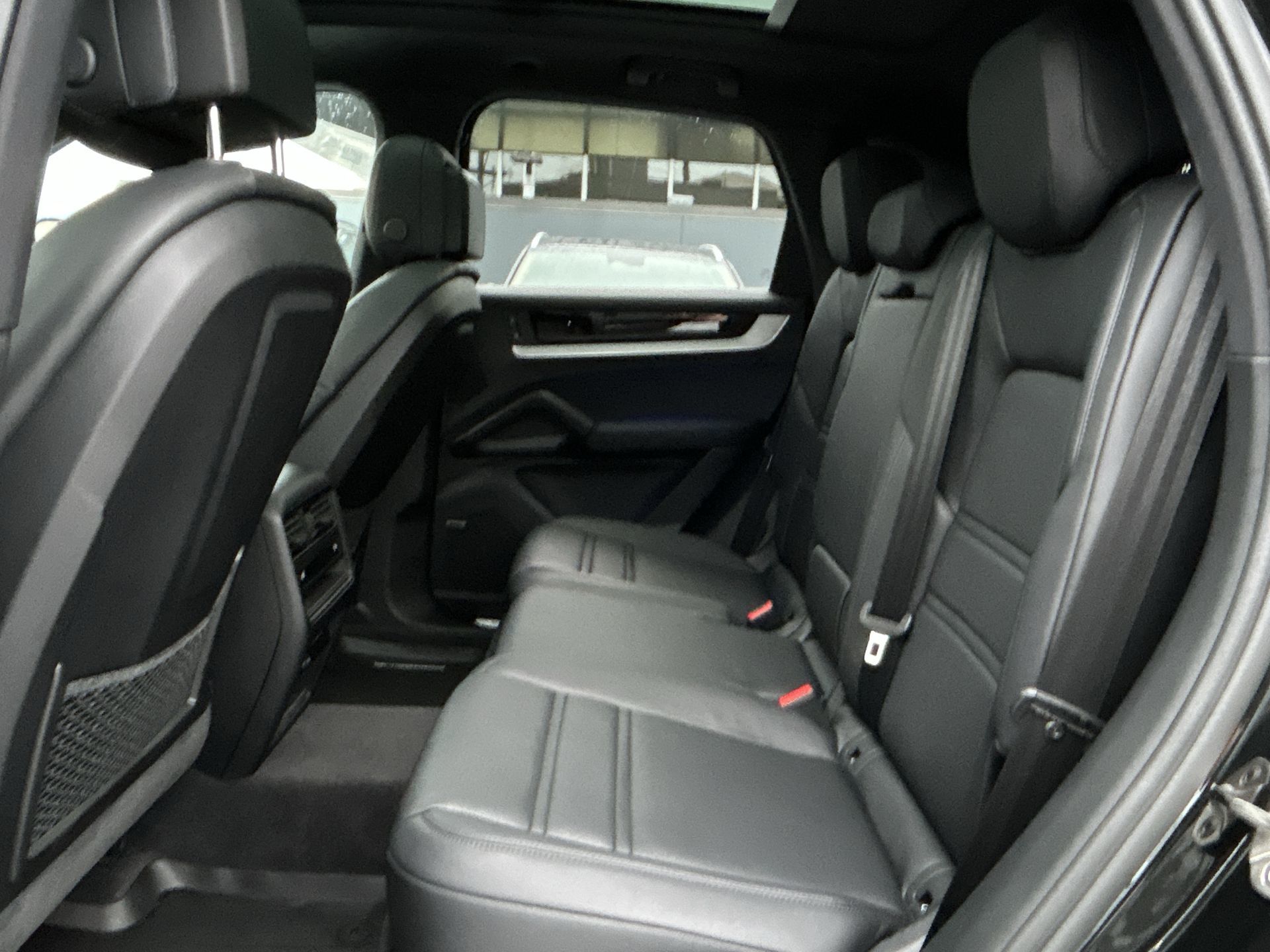 Porsche Cayenne  2024 à Vancouver, Colombie-Britannique