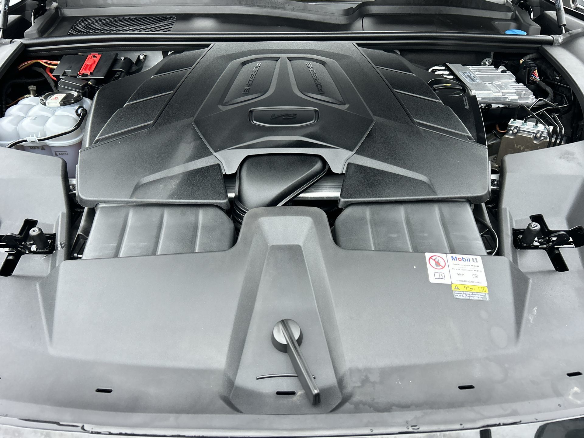 Porsche Cayenne  2024 à Vancouver, Colombie-Britannique