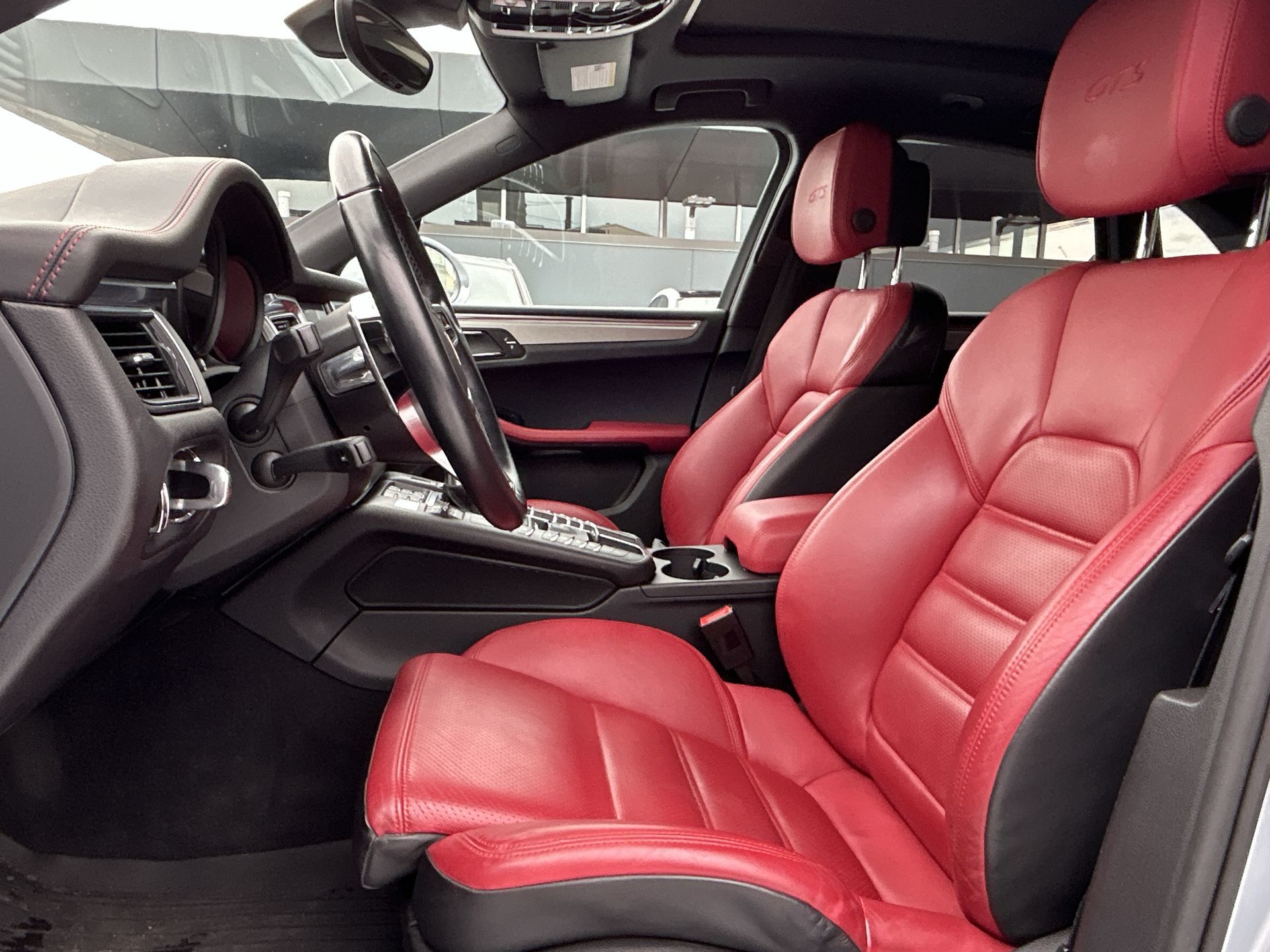 2017 Porsche Macan in Vancouver, British Columbia