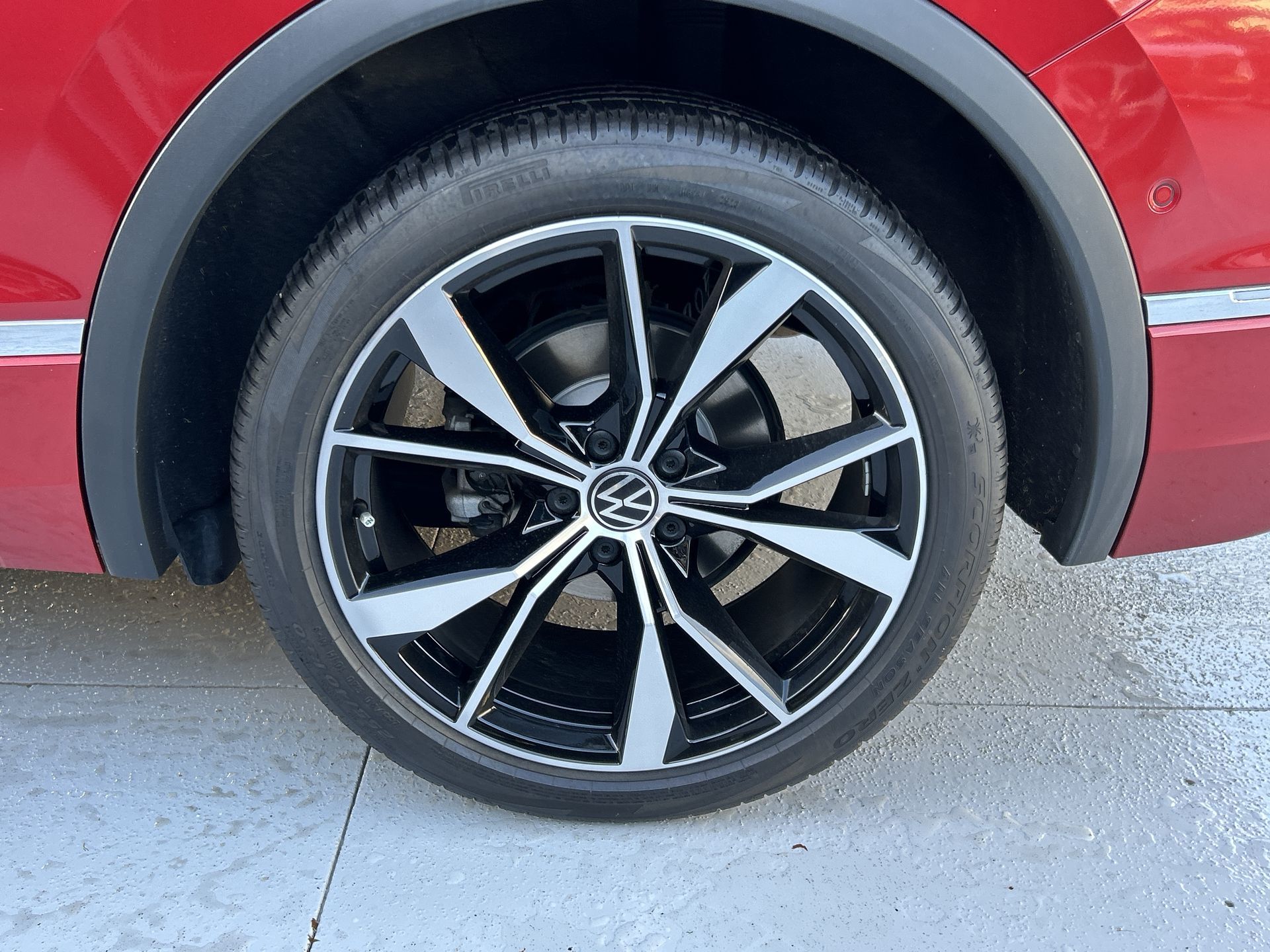 2024 Volkswagen Tiguan in Vancouver, British Columbia