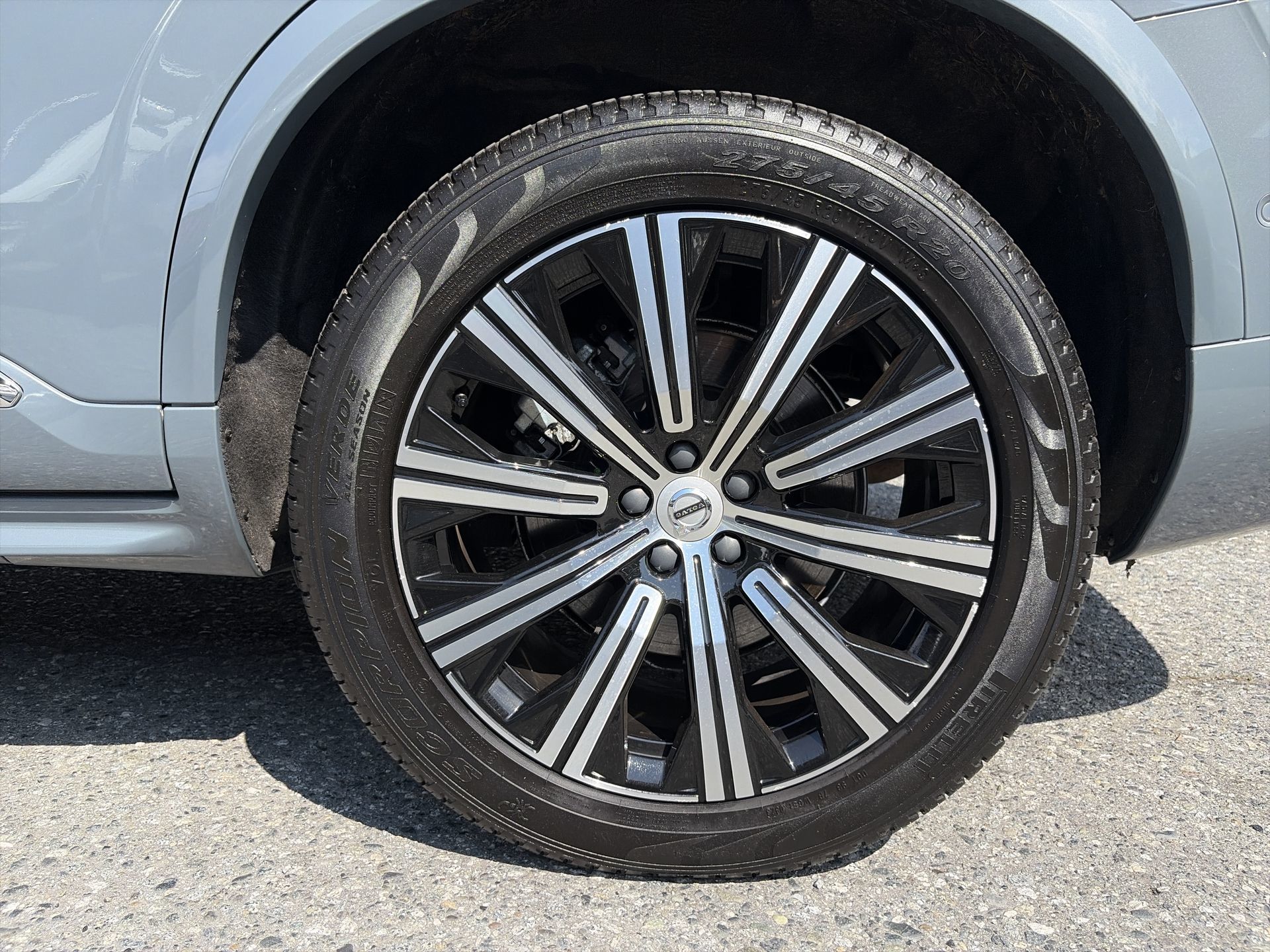 2023 Volvo XC90