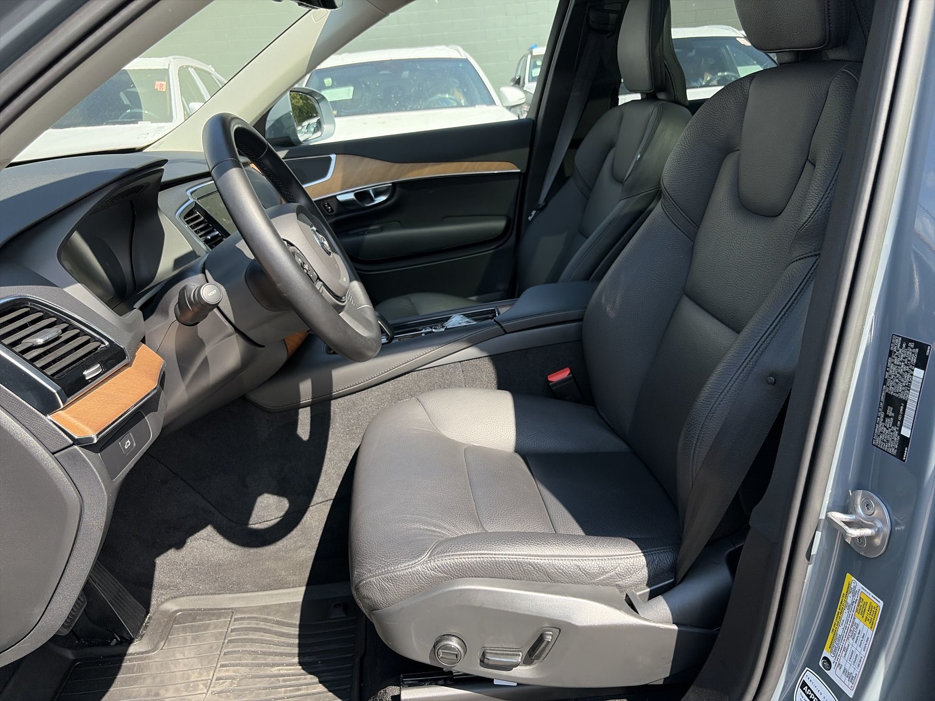 2023 Volvo XC90