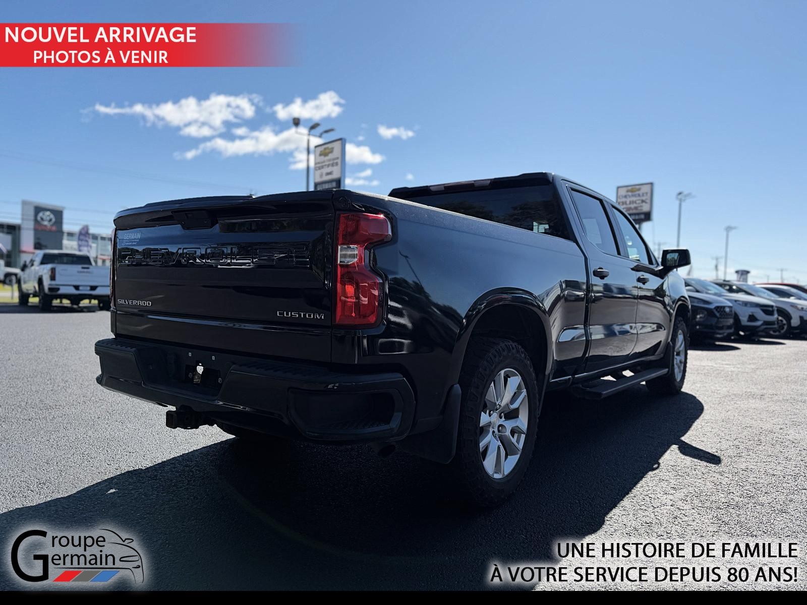 Photo Chevrolet Silverado 1500 CREW CAB CUSTOM | 2.7 L | BOITE DE 6.5 | DÉMARREUR 2022 #3