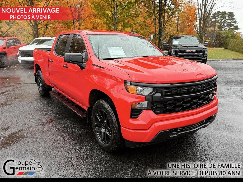 Photo Chevrolet Silverado 1500 CREW CAB CUSTOM | 2.7L | BOITE DE 6.5 | DÉMARREUR 2025 #1