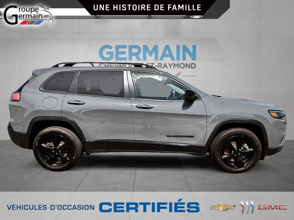 Photo Jeep CHEROKEE ALTITUDE AWD | SIÈGES ET VOLANT CHAUFFANTS | 2023 #2