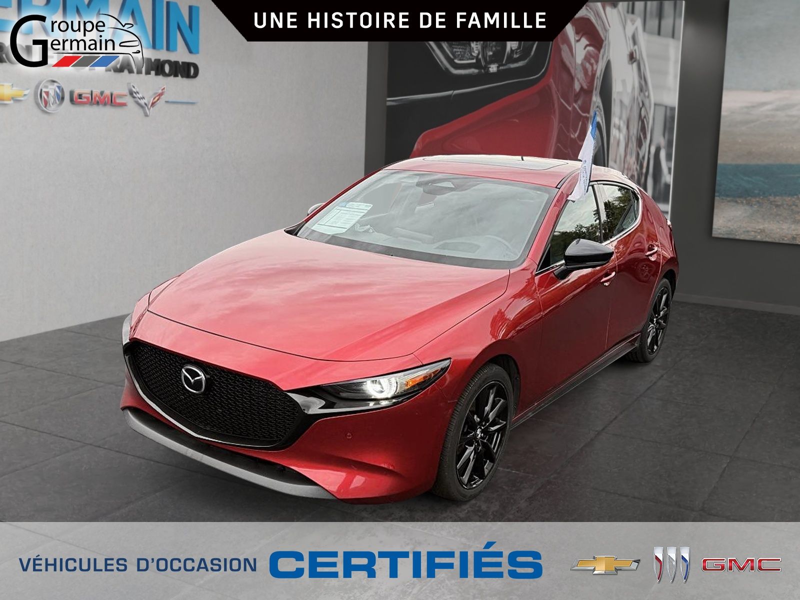 Photo 2024 Mazda 3 AWD GT | VOLANT CHAUFFANT | TOIT OUVRANT | 8 PNEUS #7