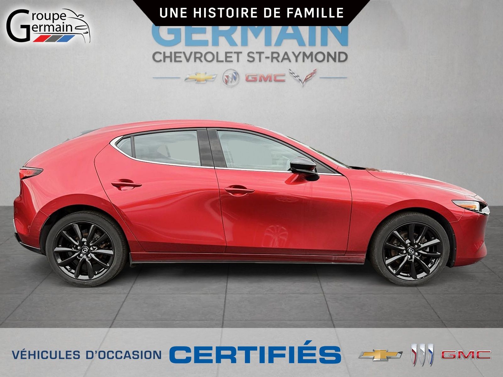 Photo 2024 Mazda 3 AWD GT | VOLANT CHAUFFANT | TOIT OUVRANT | 8 PNEUS #2