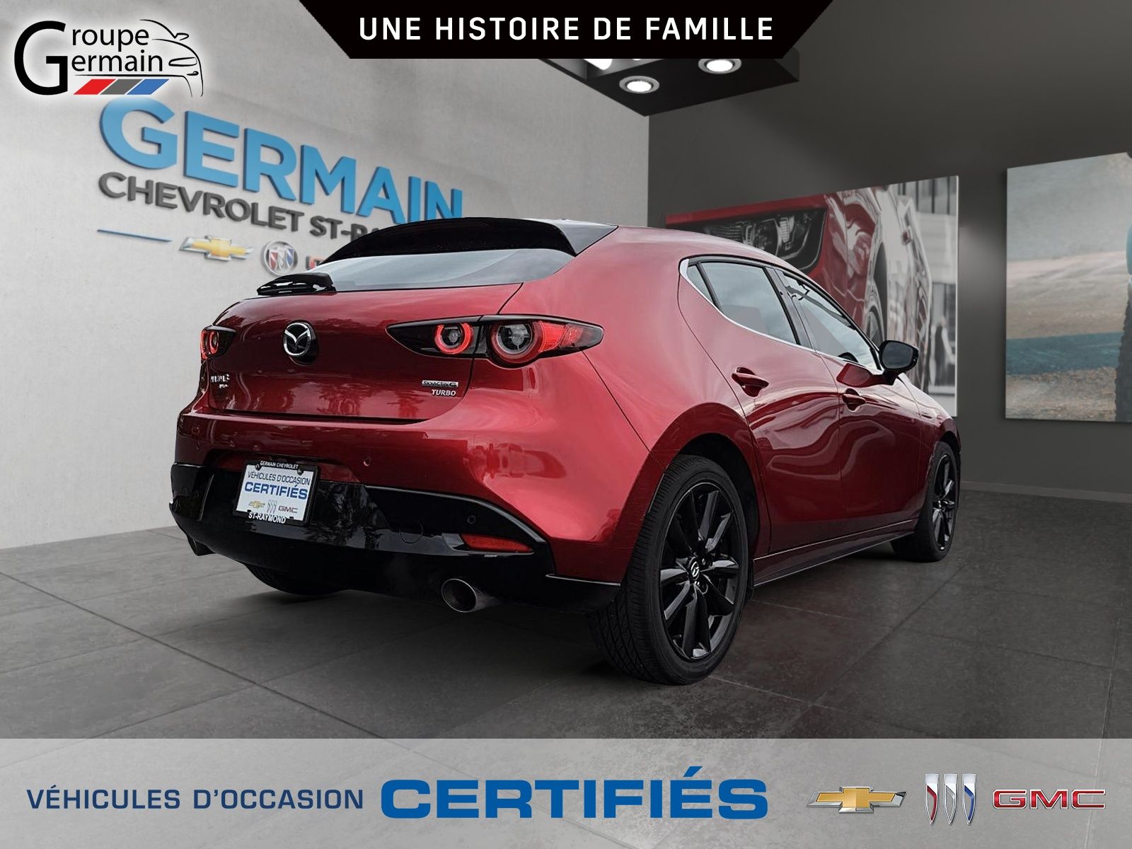 Photo 2024 Mazda 3 AWD GT | VOLANT CHAUFFANT | TOIT OUVRANT | 8 PNEUS #3