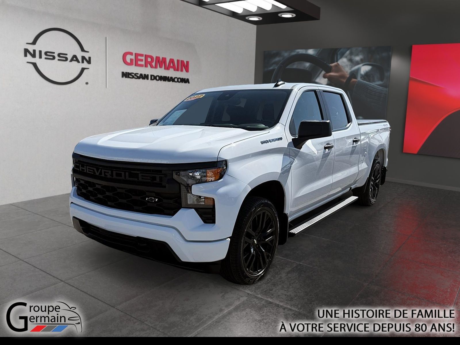 2022 Chevrolet Silverado 1500 4WD Crew Cab CUSTOM | 2.7L |