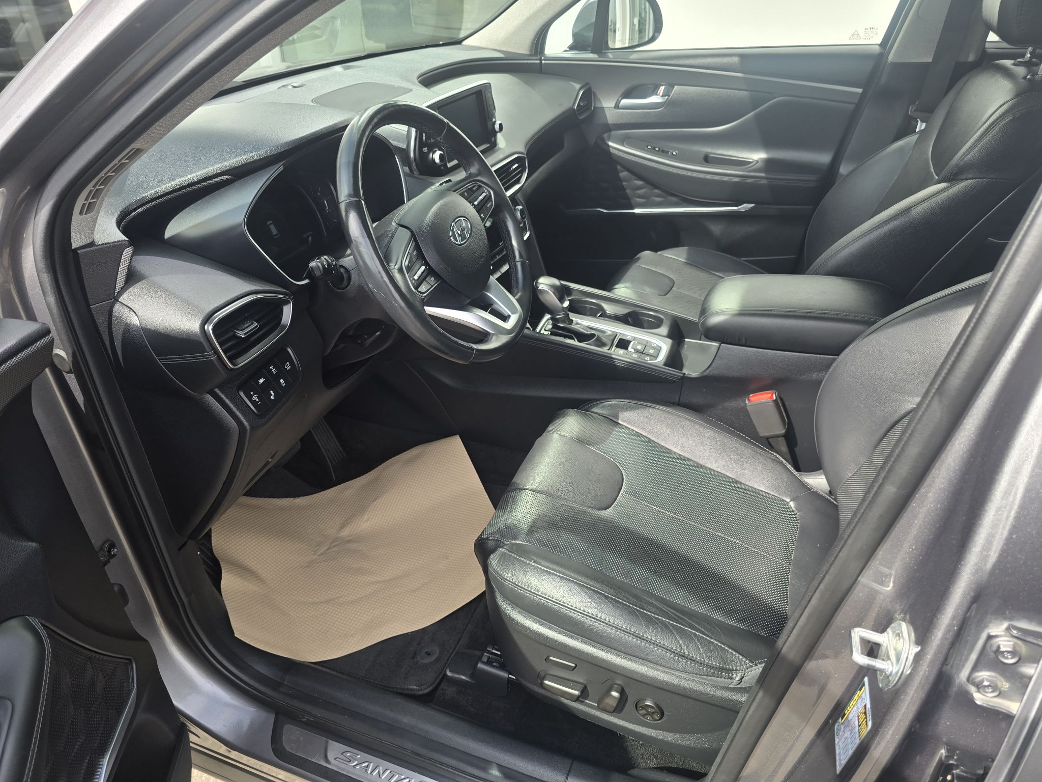 Photo 2020 Hyundai Santa Fe Luxury #8