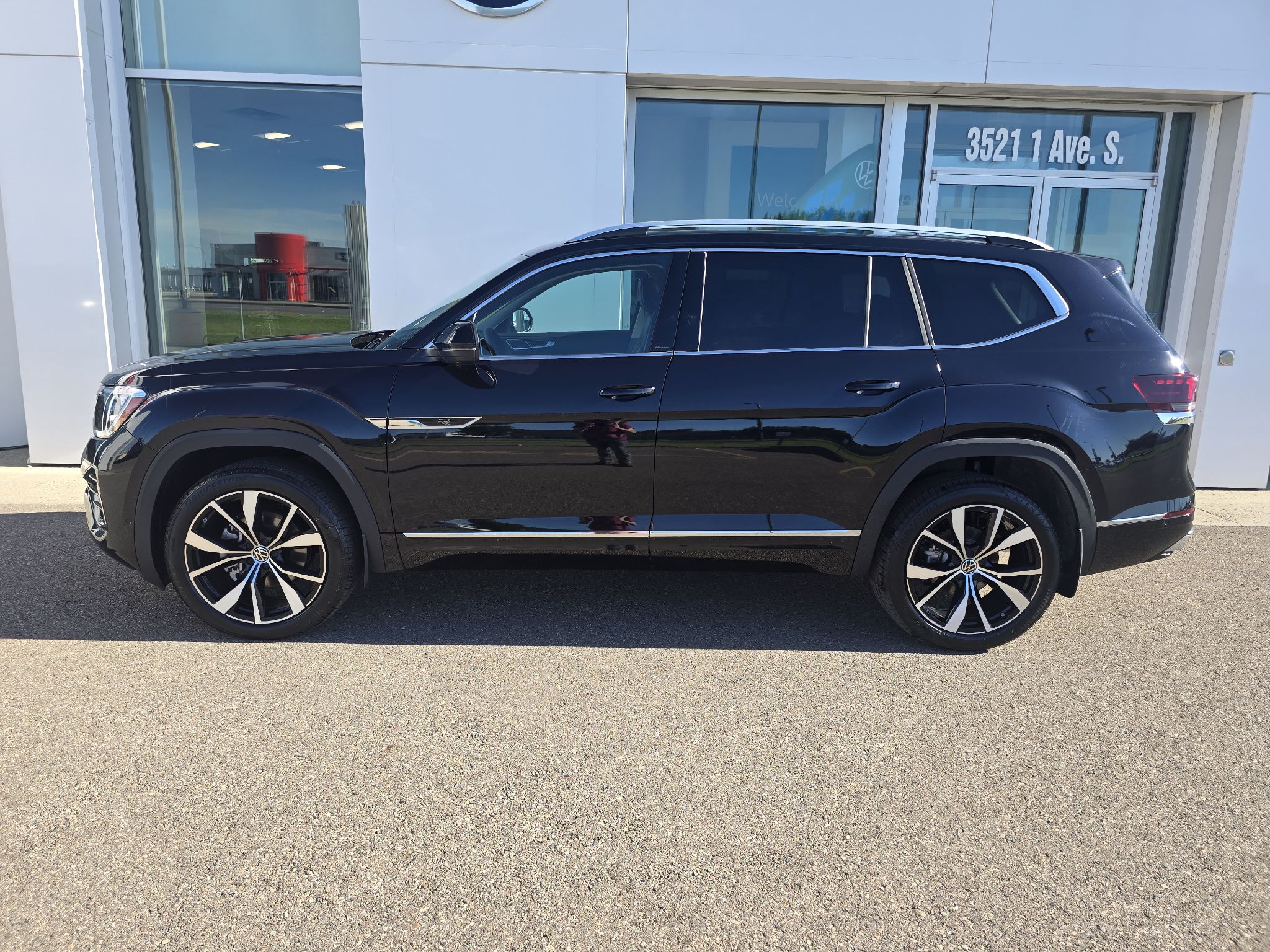 Photo 2026 Volkswagen Atlas Execline #4