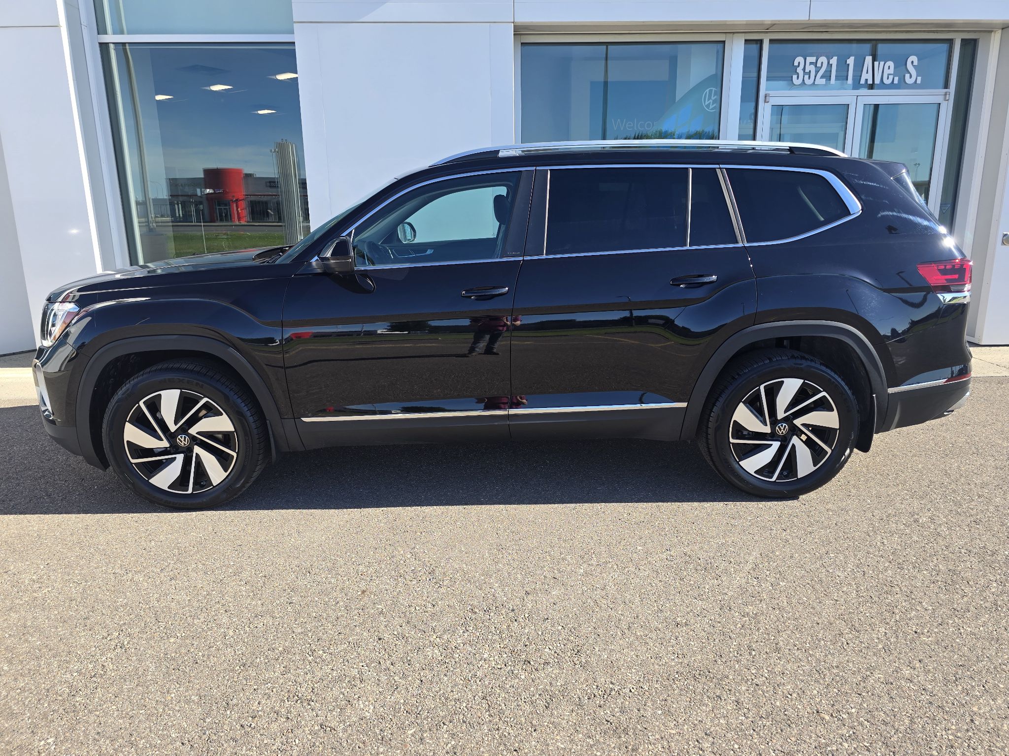 Photo 2026 Volkswagen Atlas Highline #2