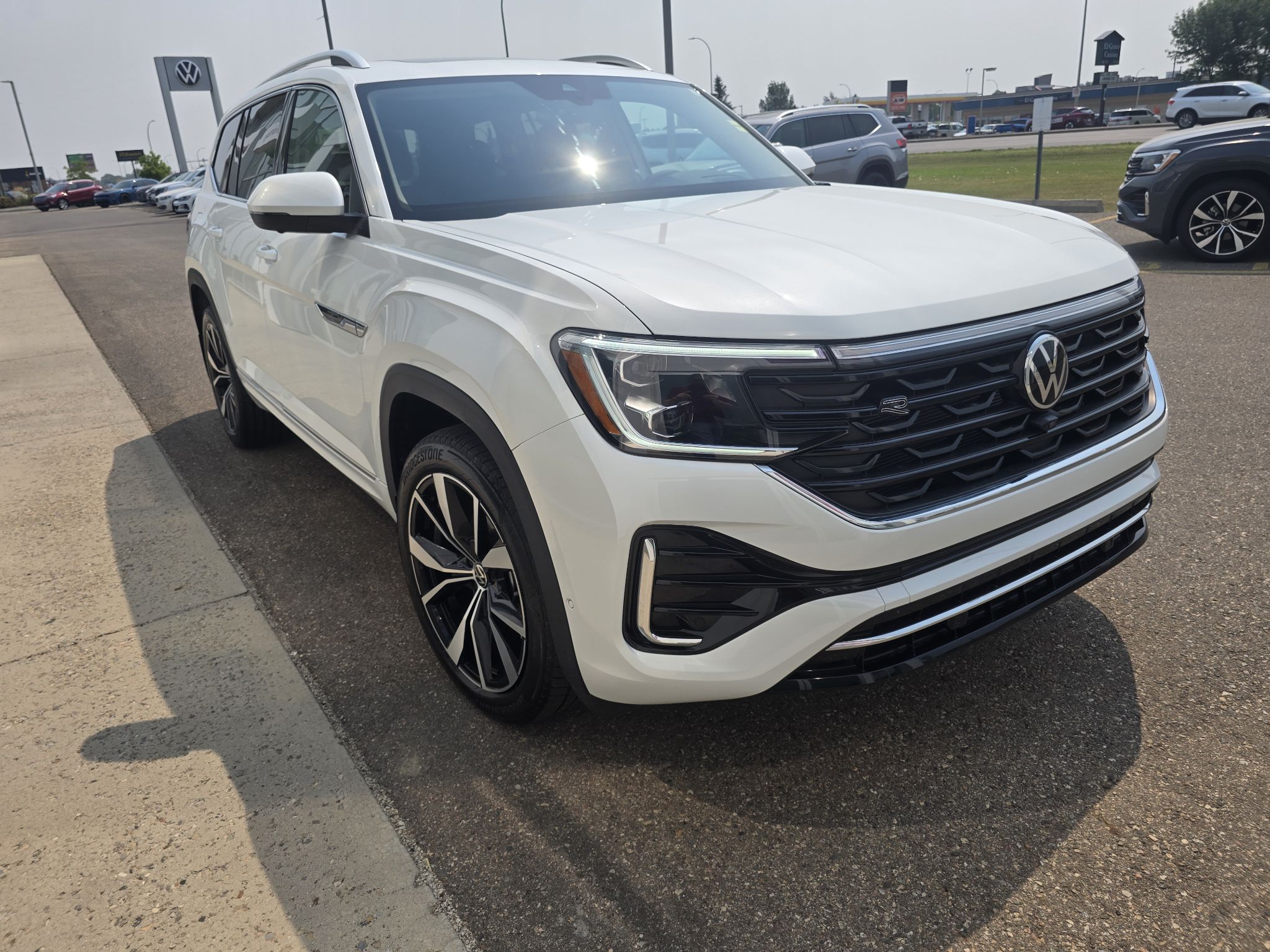 Photo 2026 Volkswagen Atlas Execline #5
