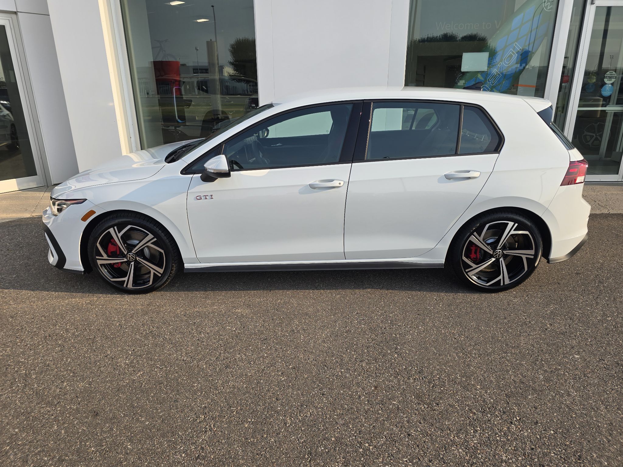 Photo 2026 Volkswagen Golf GTI GTI #4