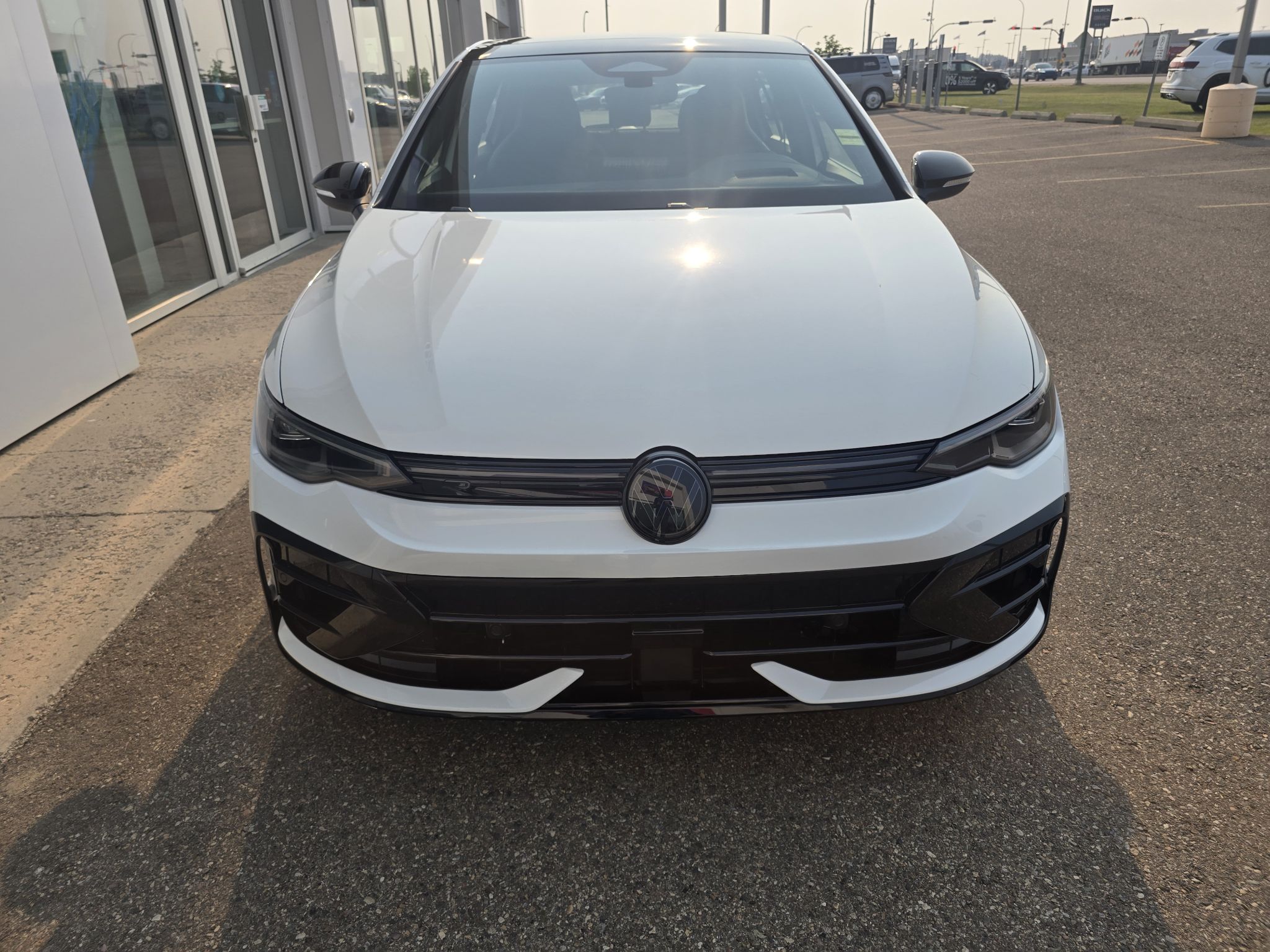 Photo 2026 Volkswagen Golf R R Black Edition 4MOTION #7