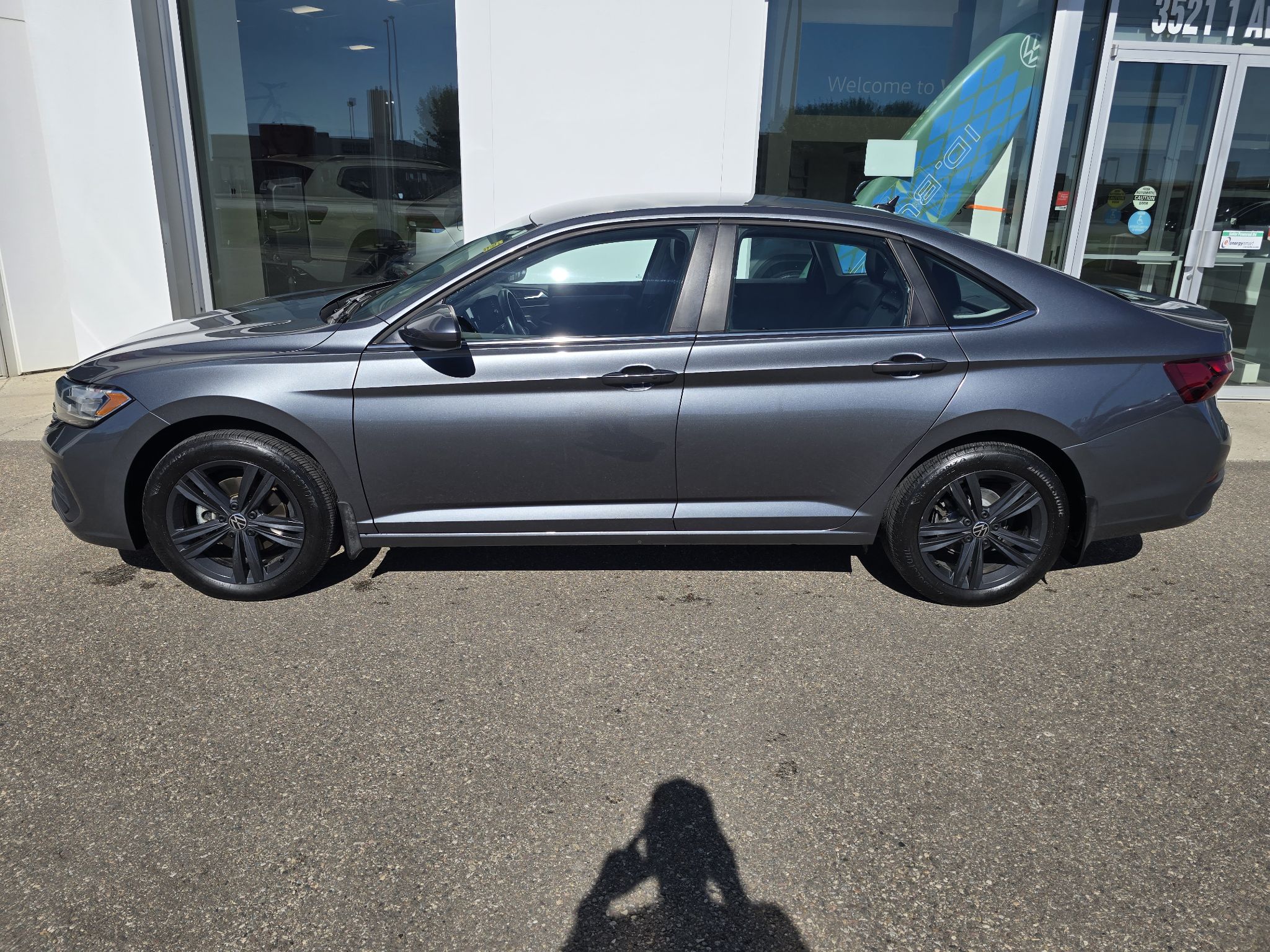 Photo 2023 Volkswagen Jetta Comfortline #2