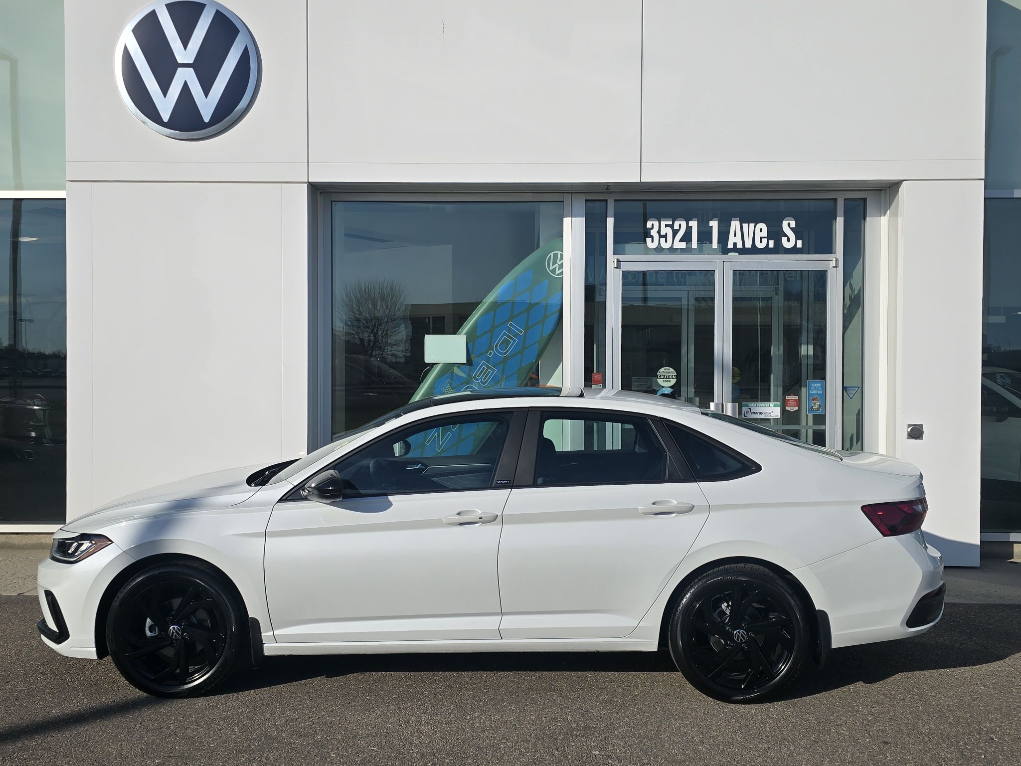 Photo 2027 Volkswagen Jetta Comfortline #2