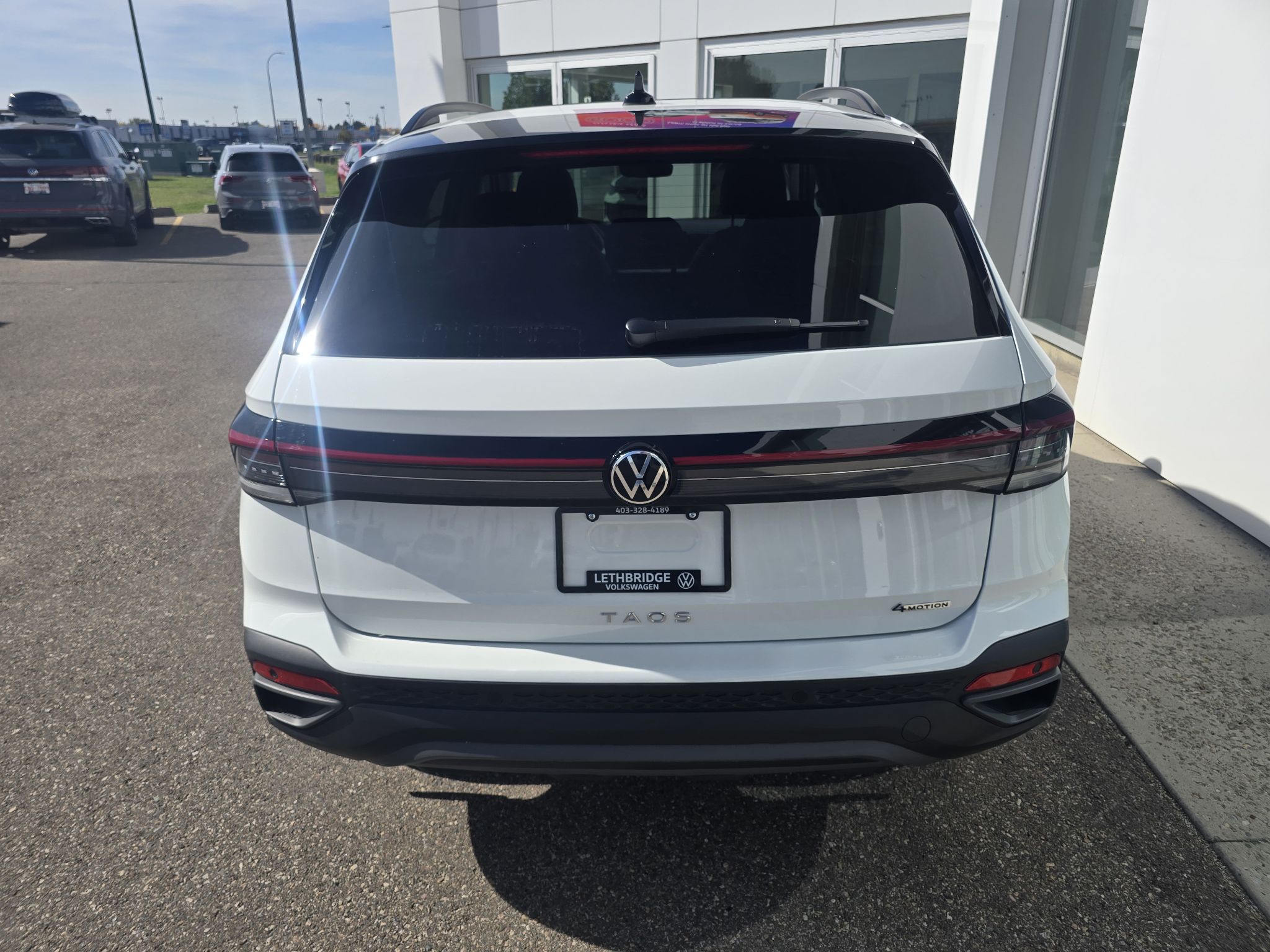 Photo 2026 Volkswagen Taos Comfortline Black Edition 4MOTION #4