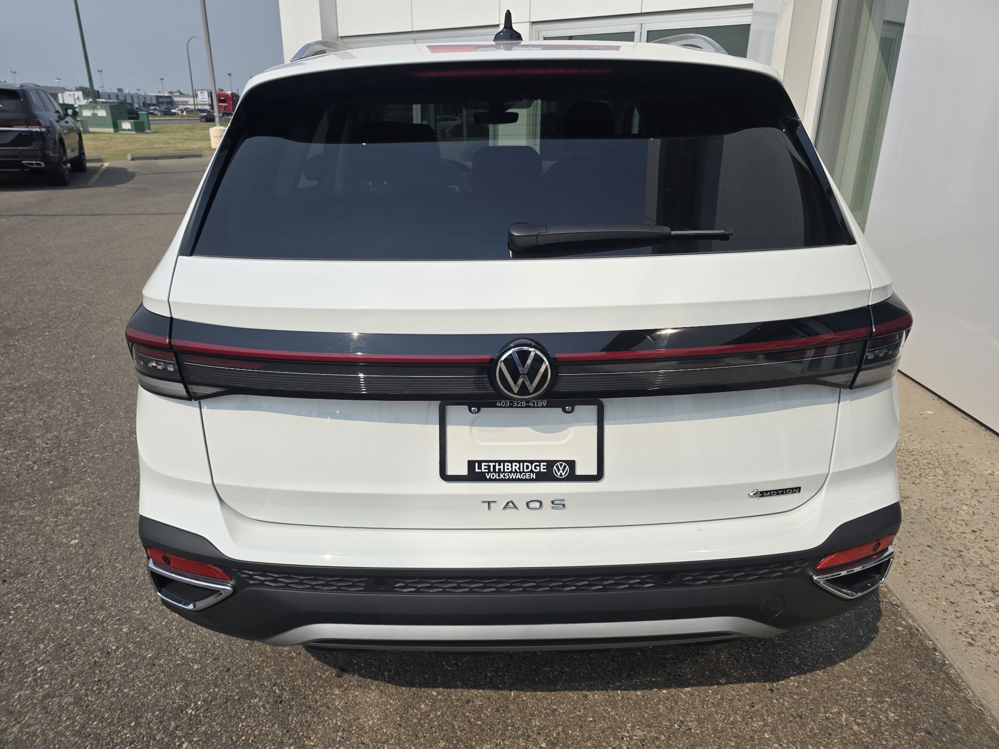 Photo 2026 Volkswagen Taos Highline 4MOTION #4