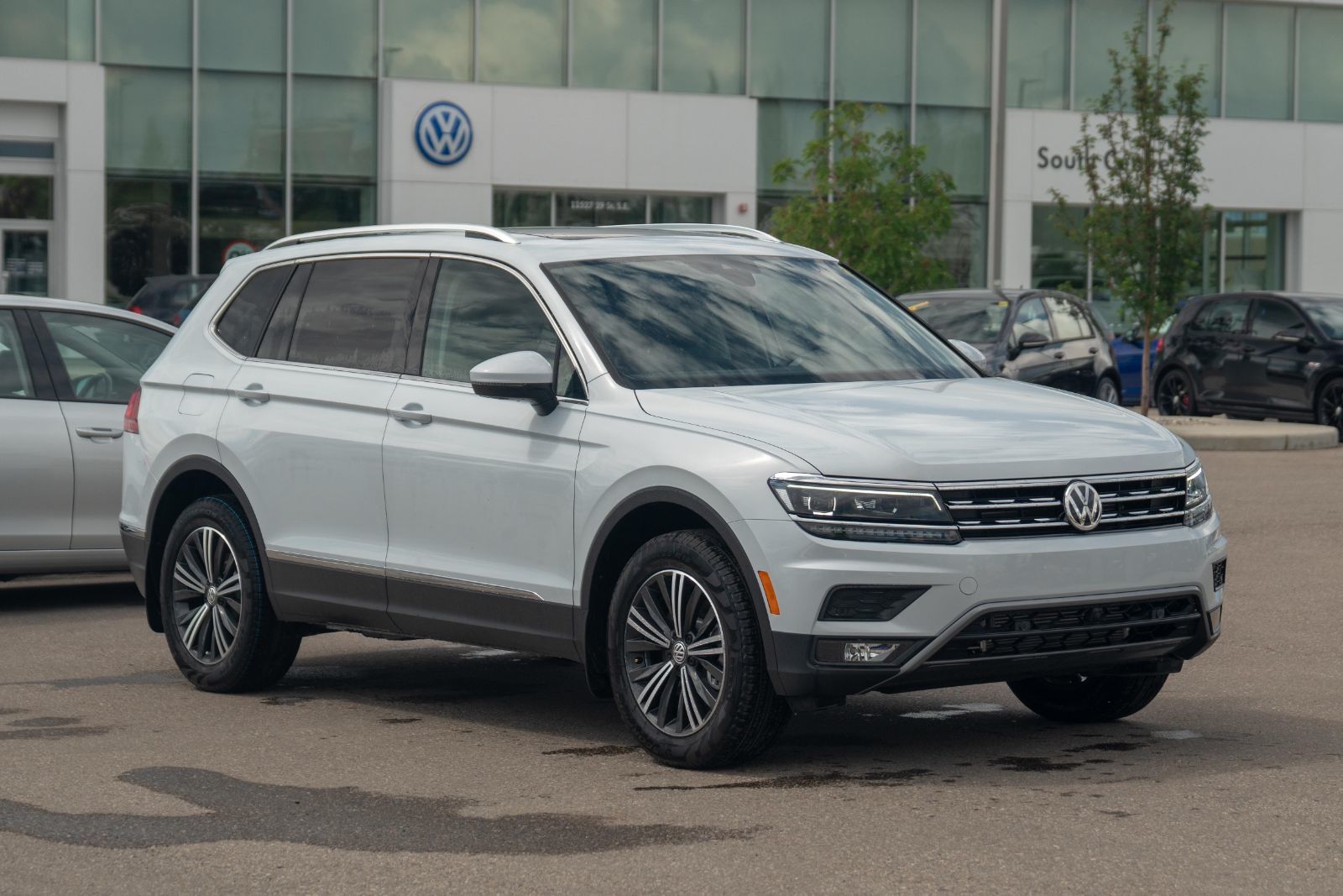 New 2019 Volkswagen Tiguan Highline 2.0T 8sp at w/Tip 4M for sale ...