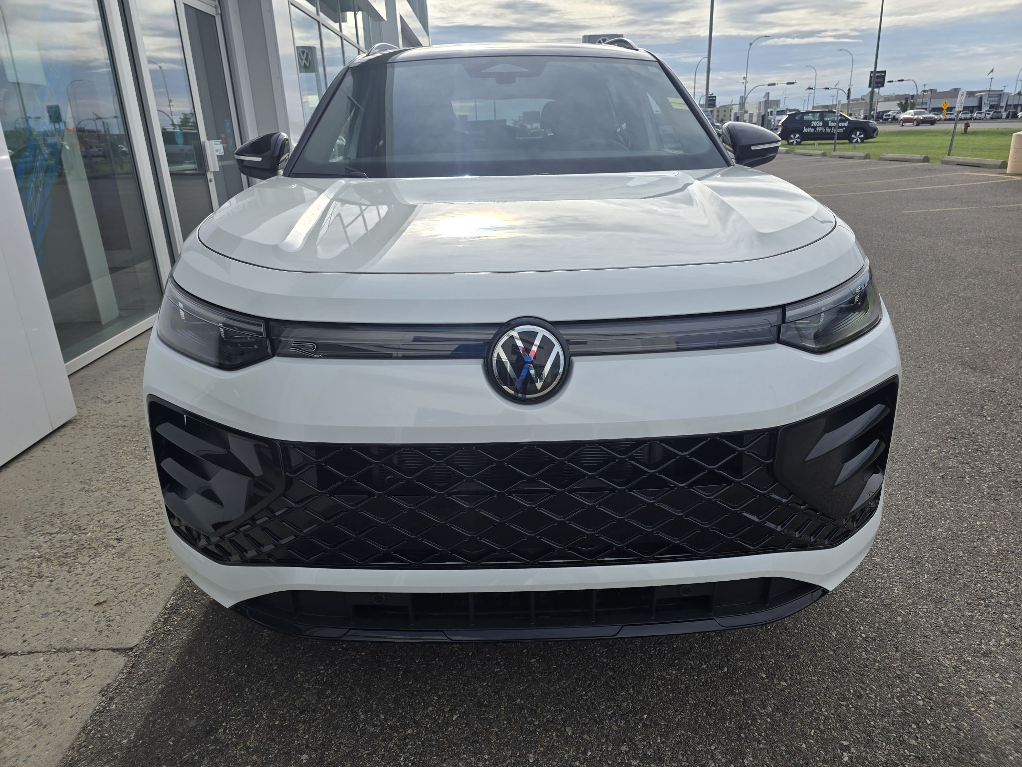 Photo 2026 Volkswagen Tiguan Comfortline R-Line Black Edition 4MOTION #7