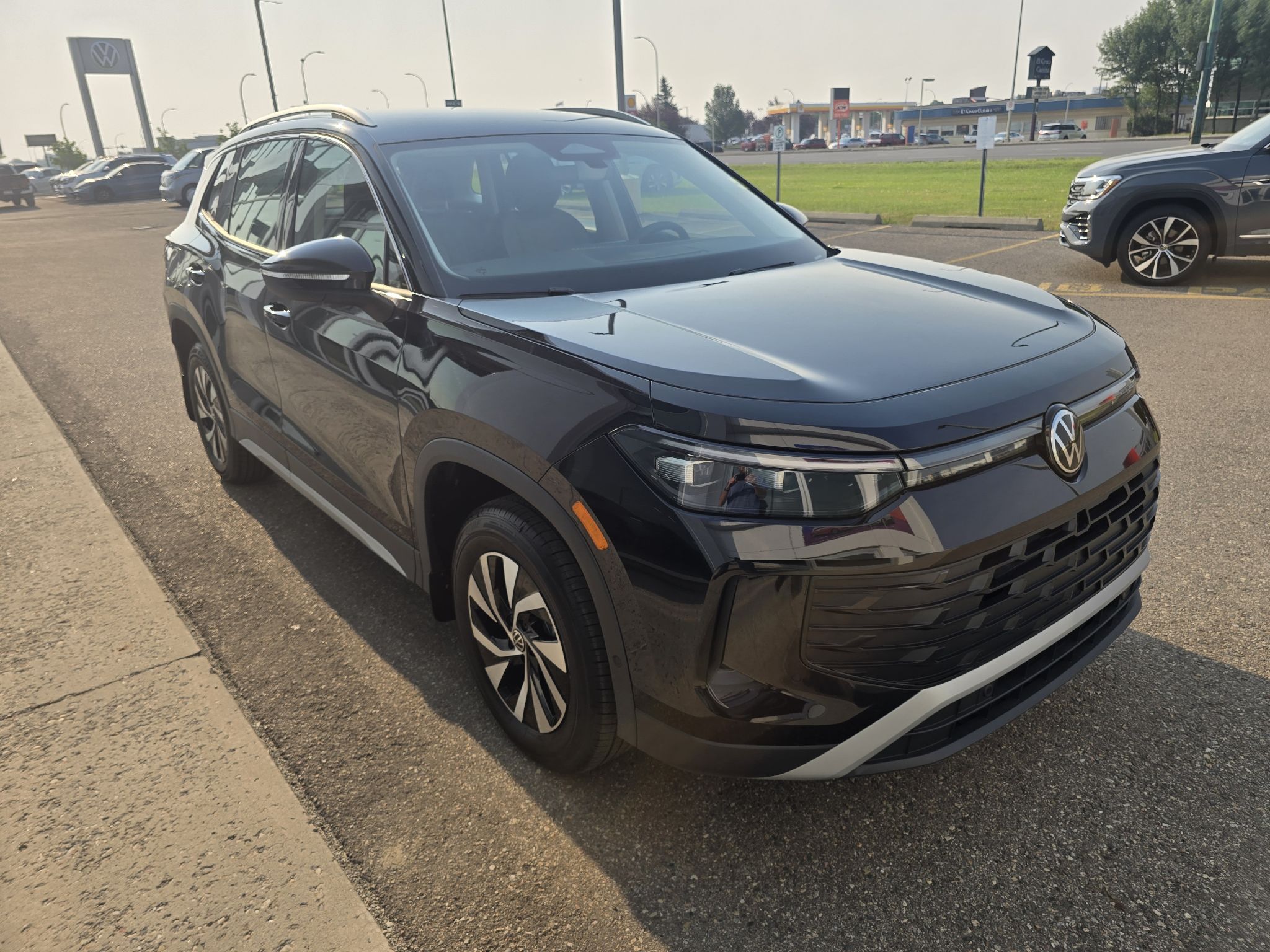 Photo 2026 Volkswagen Tiguan Trendline 4MOTION #6