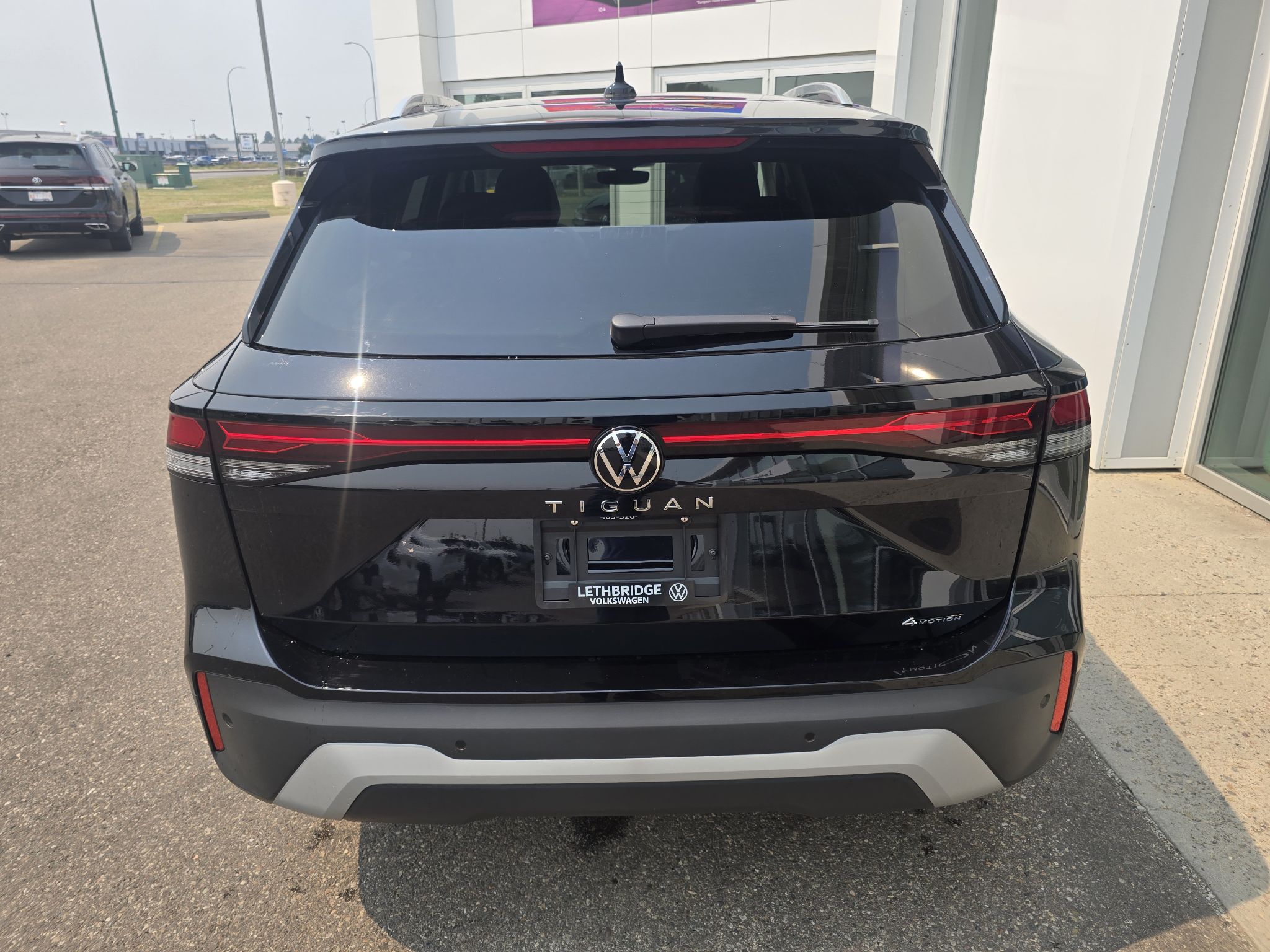 Photo 2026 Volkswagen Tiguan Comfortline 4MOTION #3