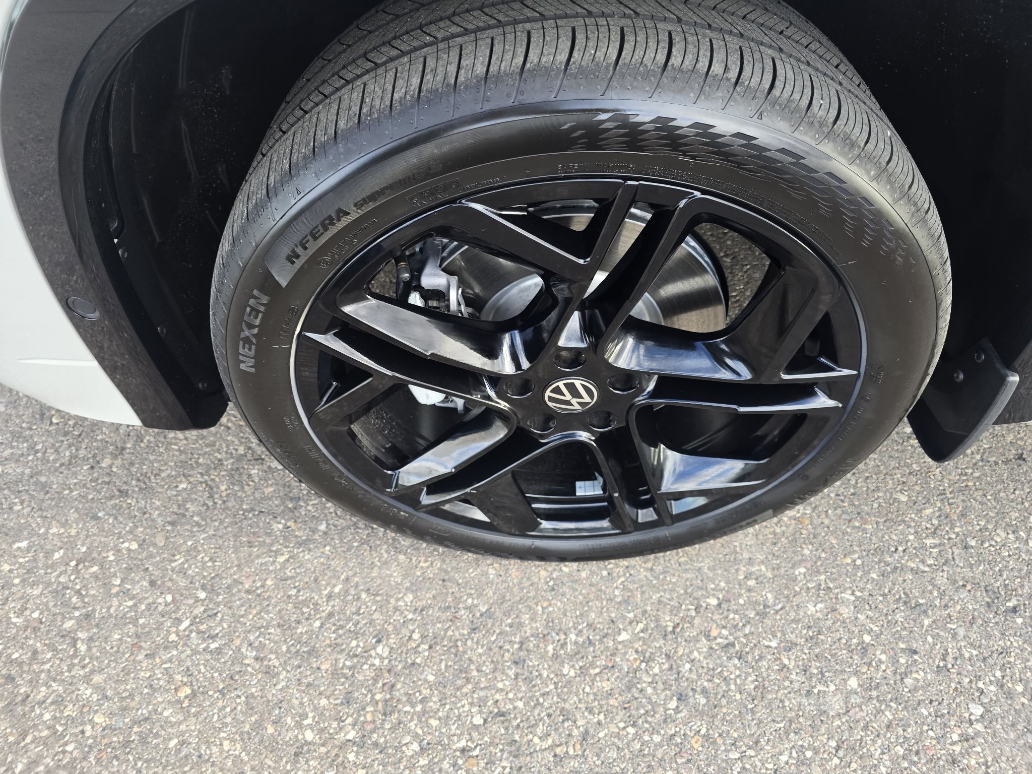 Photo 2026 Volkswagen Tiguan Comfortline R-Line Black Edition 4MOTION #8