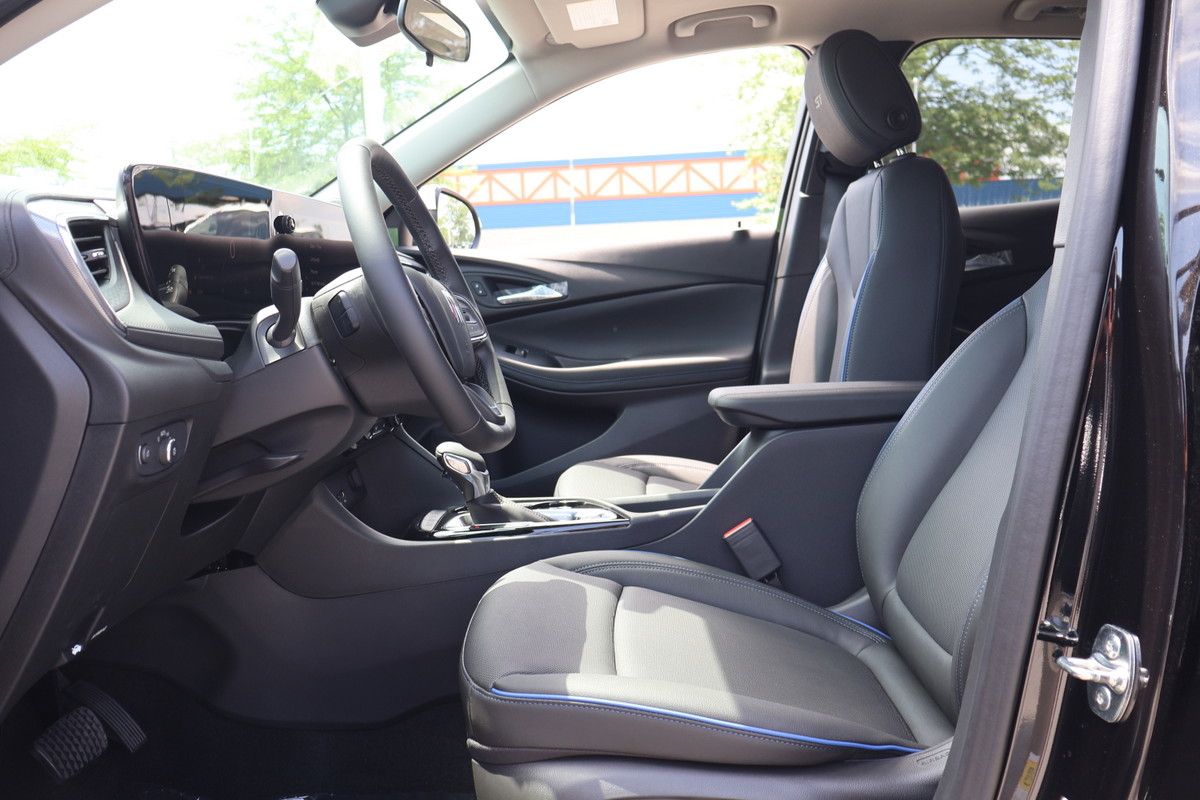 Photo Buick Encore GX Sport Touring 2026 #7